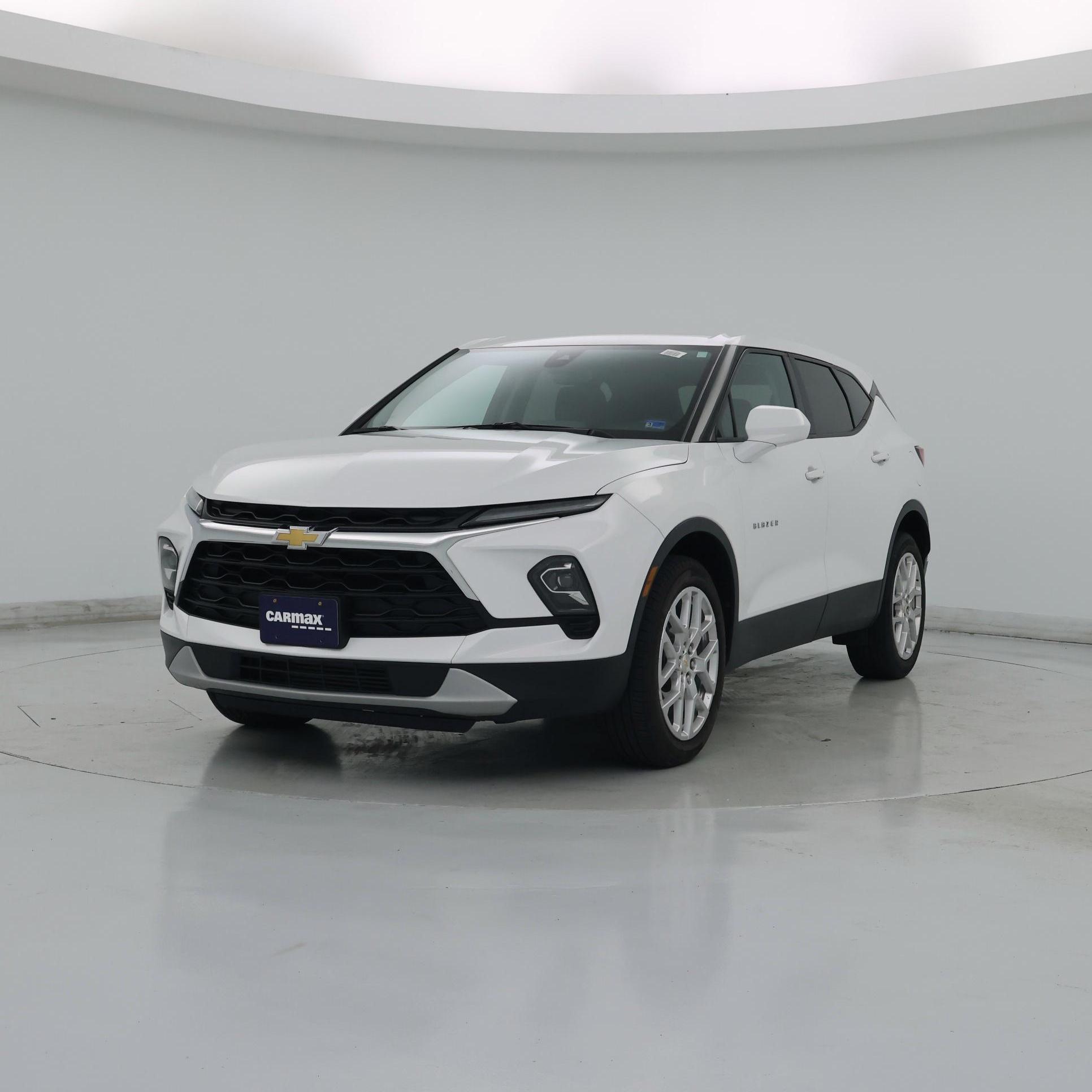 Thumbnail: 2023 Chevrolet Blazer - 4