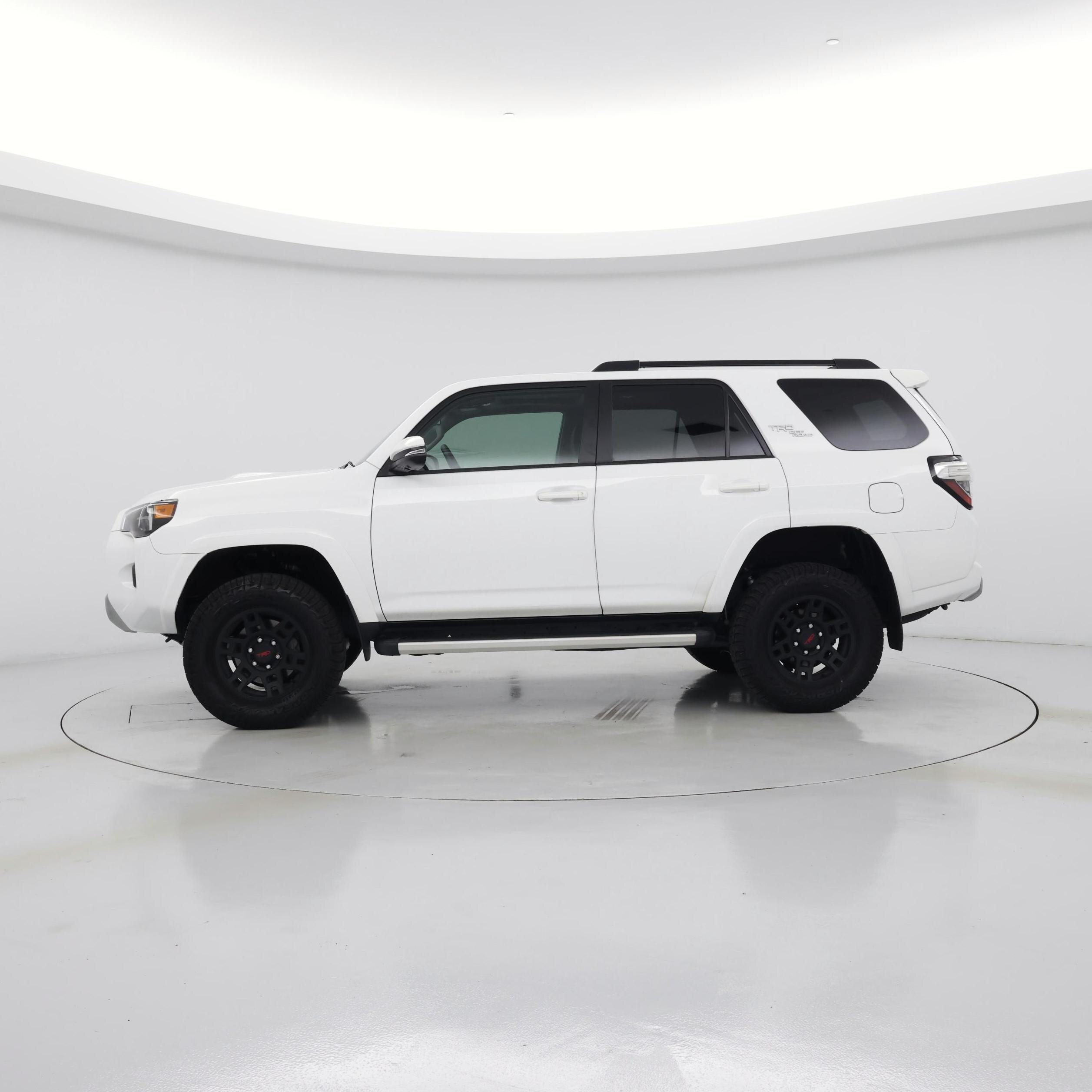 Thumbnail: 2024 Toyota 4Runner - 3