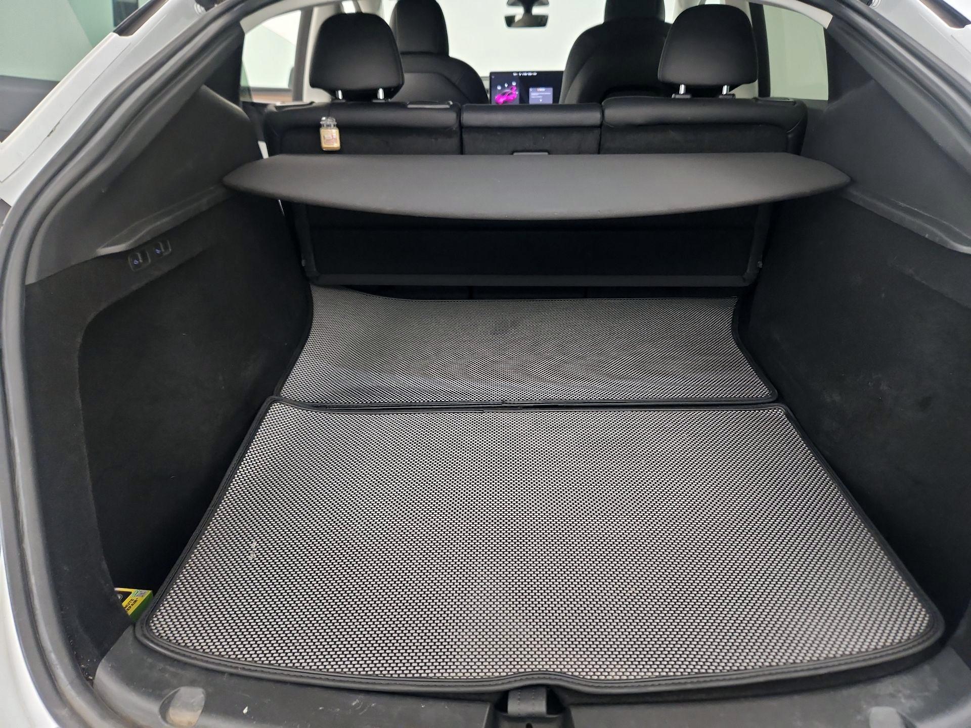 Thumbnail: 2023 Tesla Model Y - 19