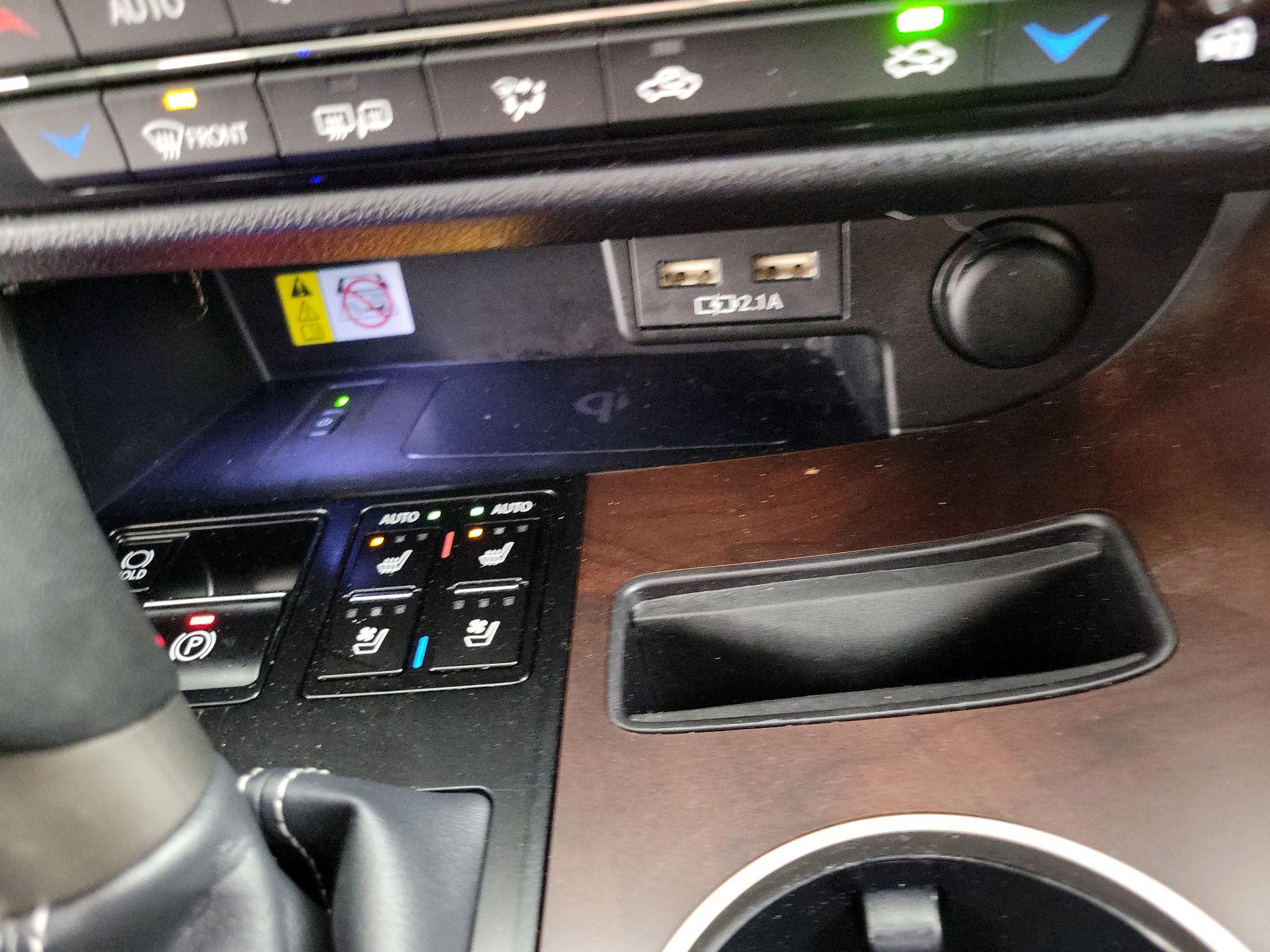 Thumbnail: 2021 Lexus RX - 18