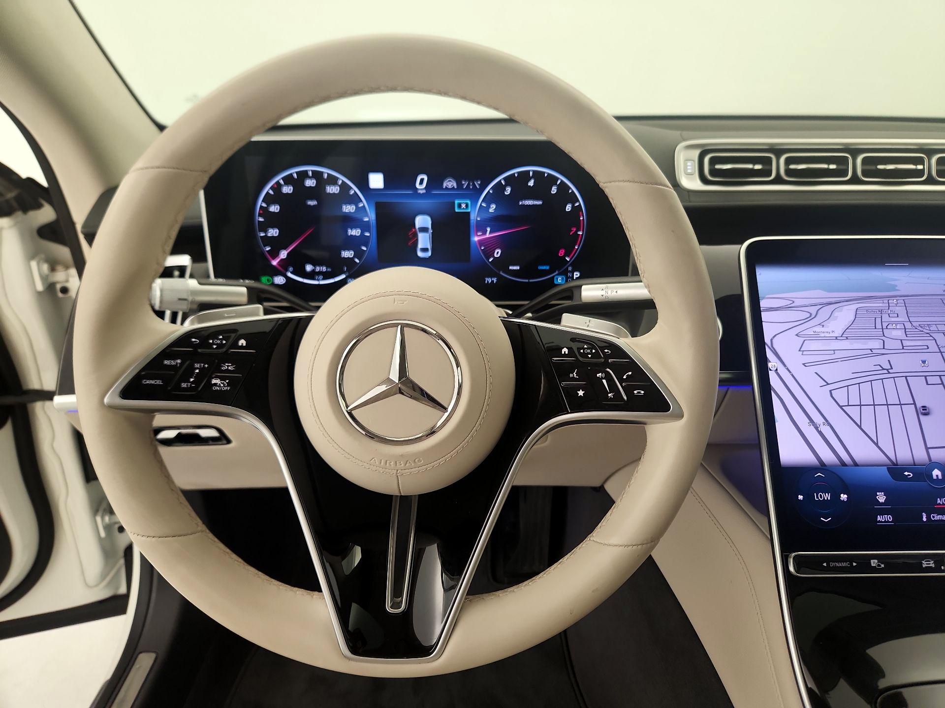 Thumbnail: 2022 Mercedes-Benz S-Class - 10