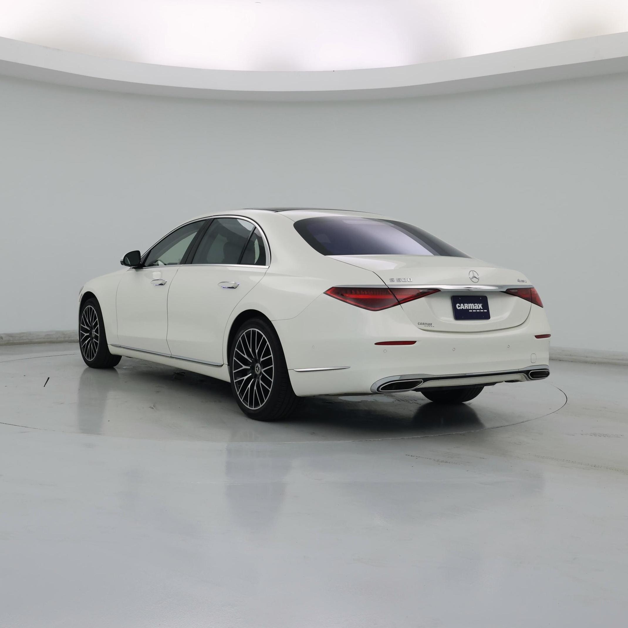 Thumbnail: 2022 Mercedes-Benz S-Class - 2