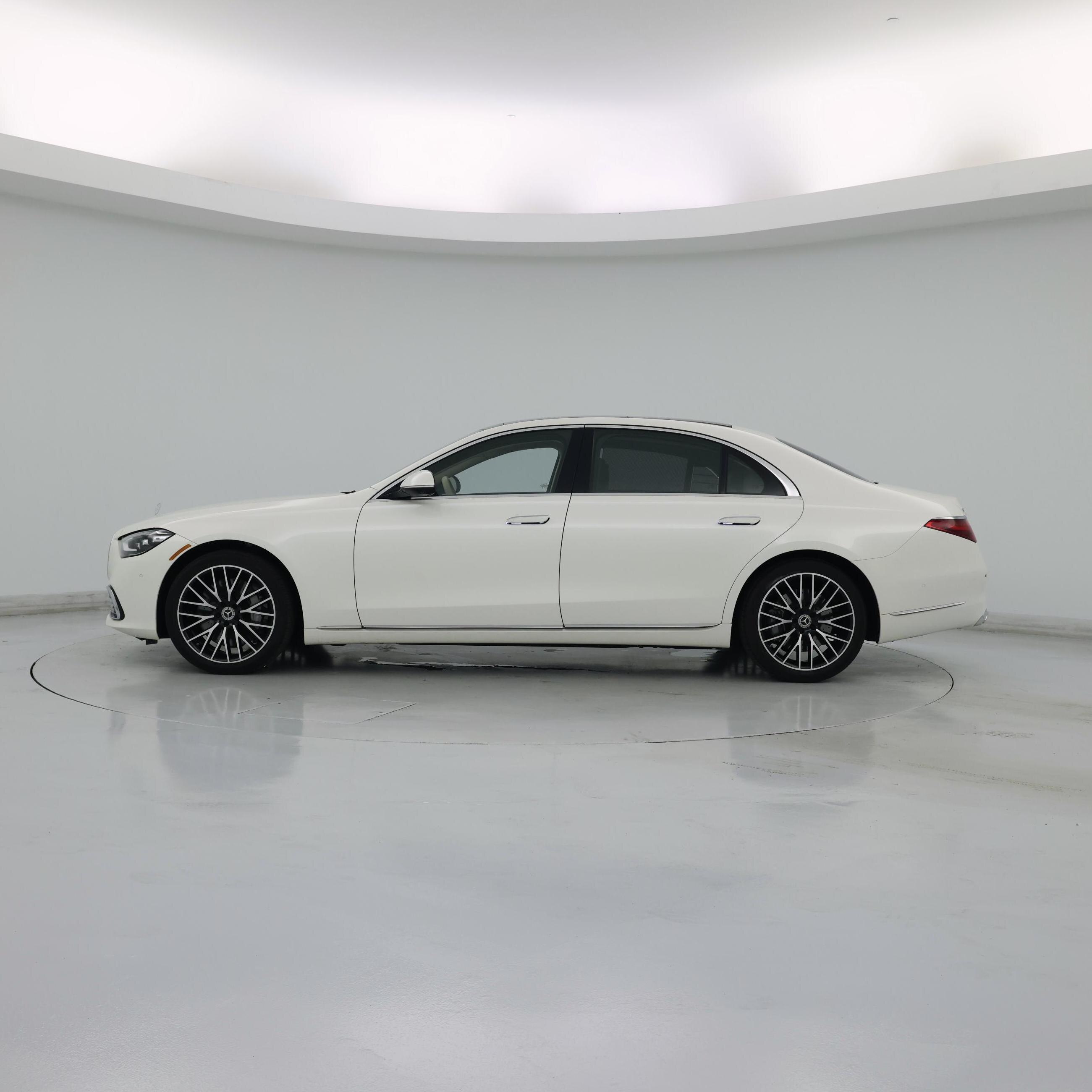 Thumbnail: 2022 Mercedes-Benz S-Class - 3