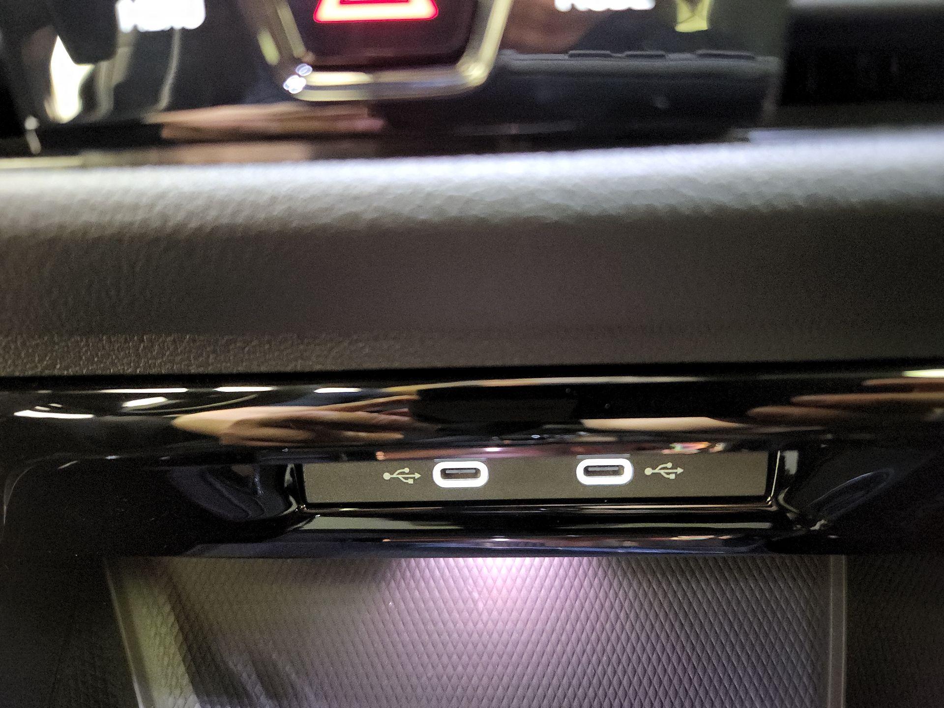 Thumbnail: 2025 Volkswagen Golf - 19