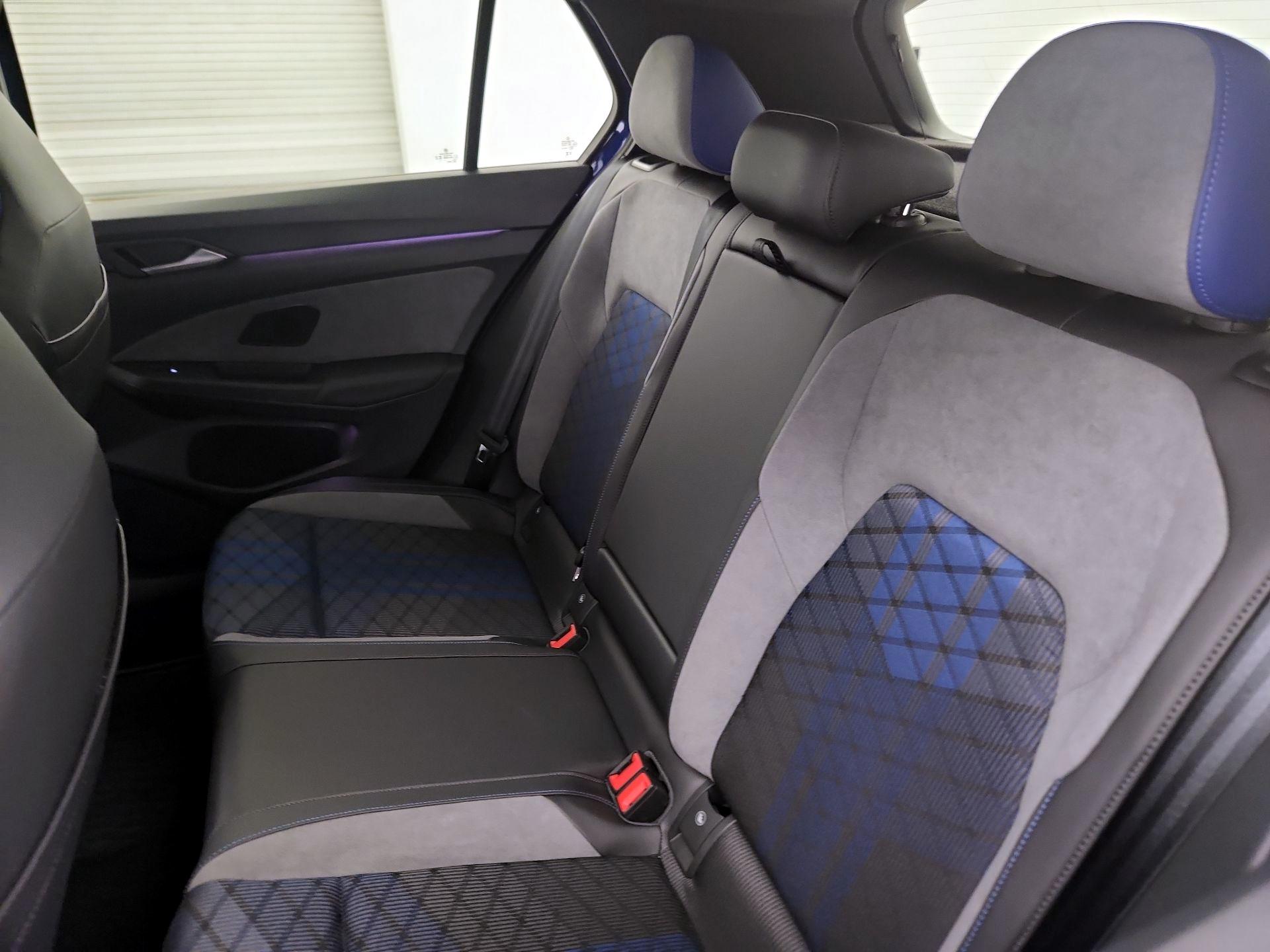 Thumbnail: 2025 Volkswagen Golf - 20