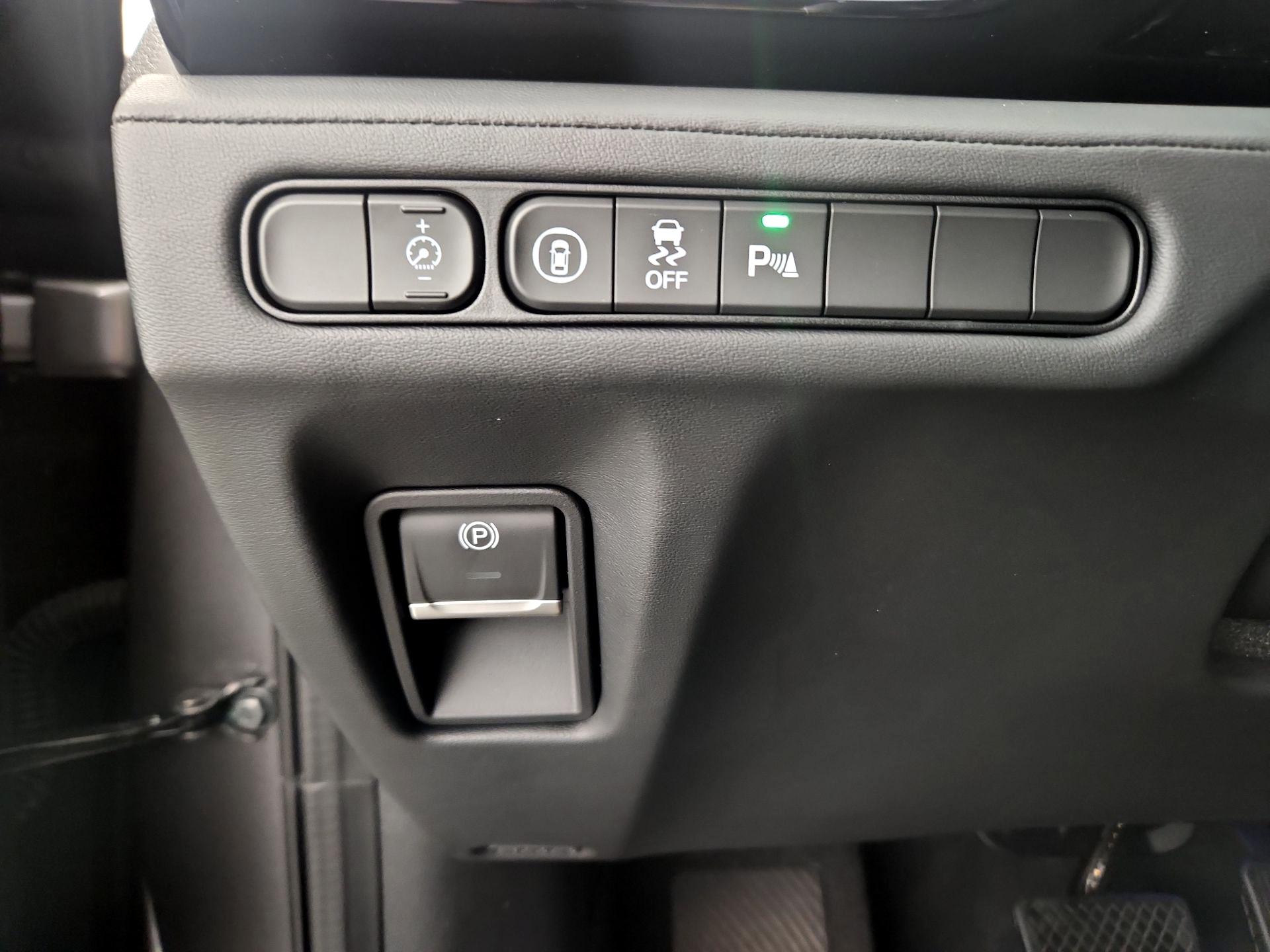 Thumbnail: 2022 Acura MDX - 13