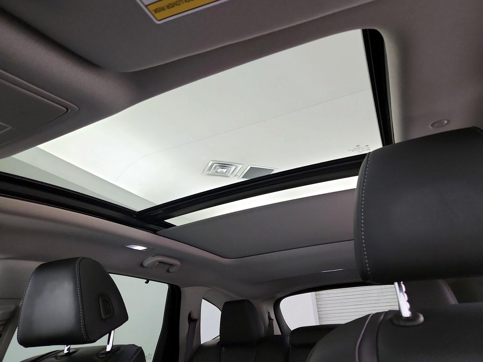 Thumbnail: 2022 Acura MDX - 20