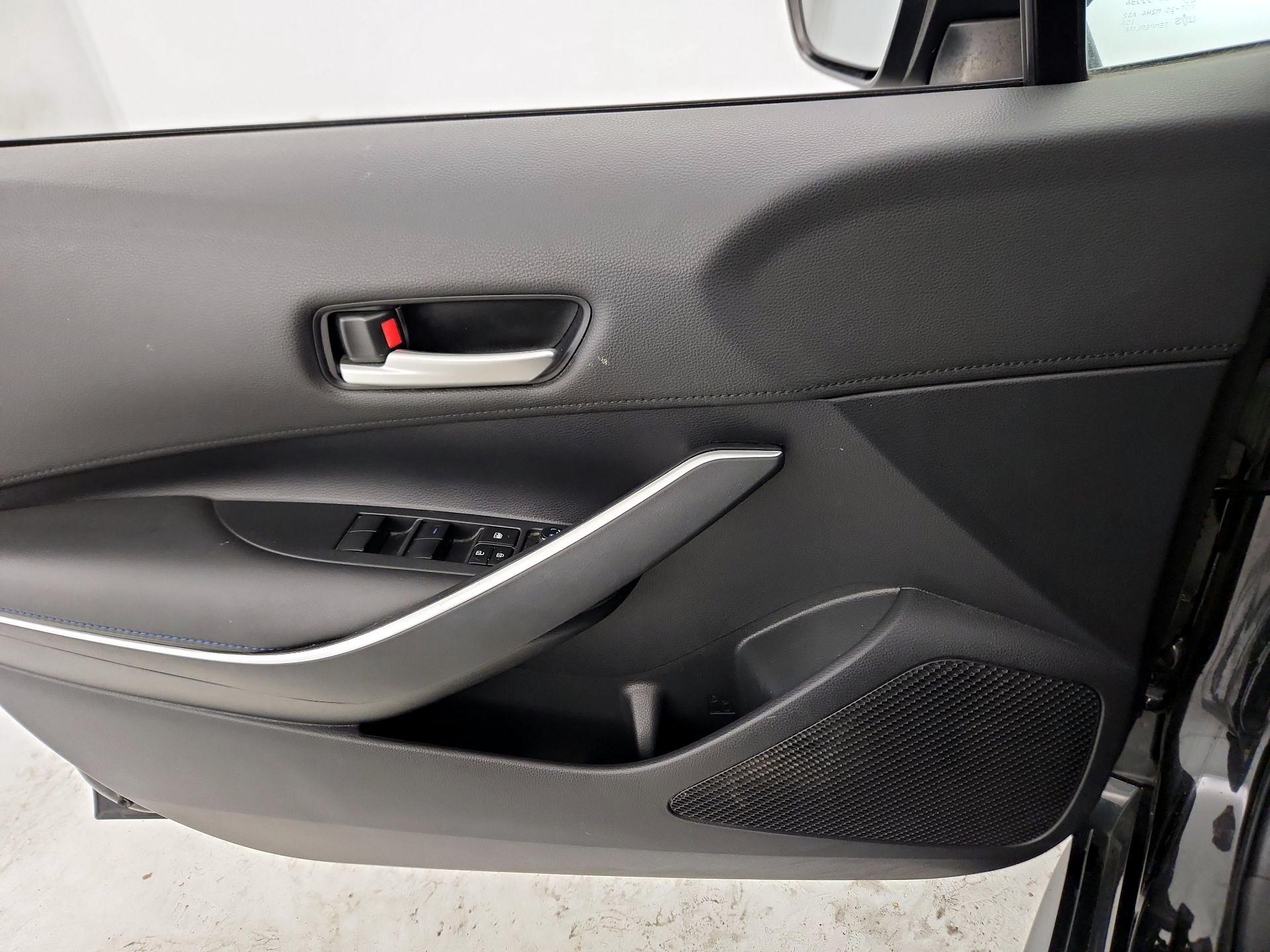 Thumbnail: 2020 Toyota Corolla - 12