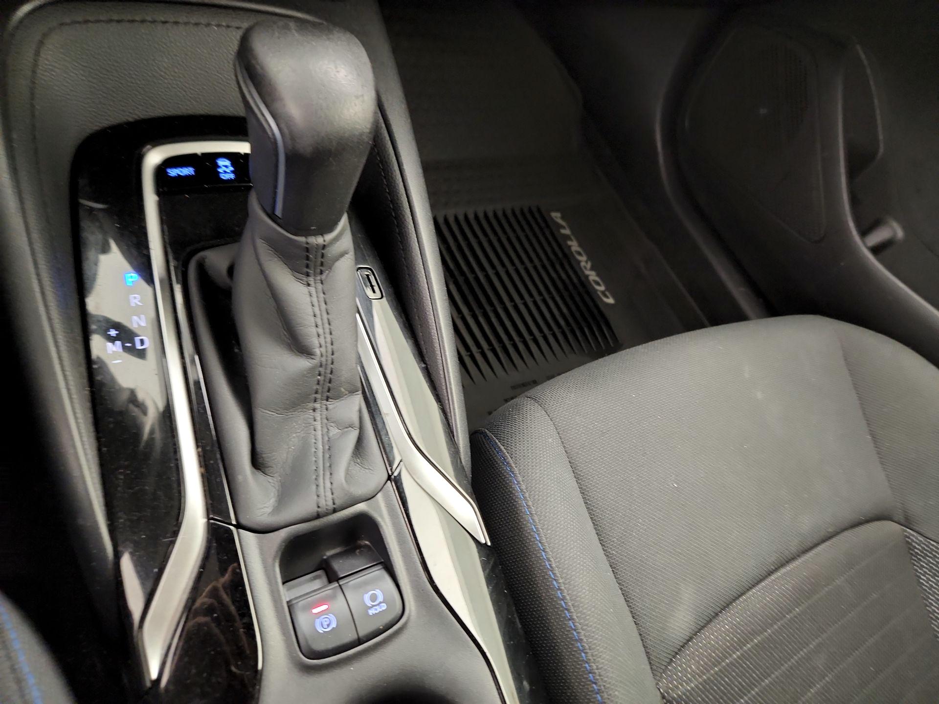 Thumbnail: 2020 Toyota Corolla - 18