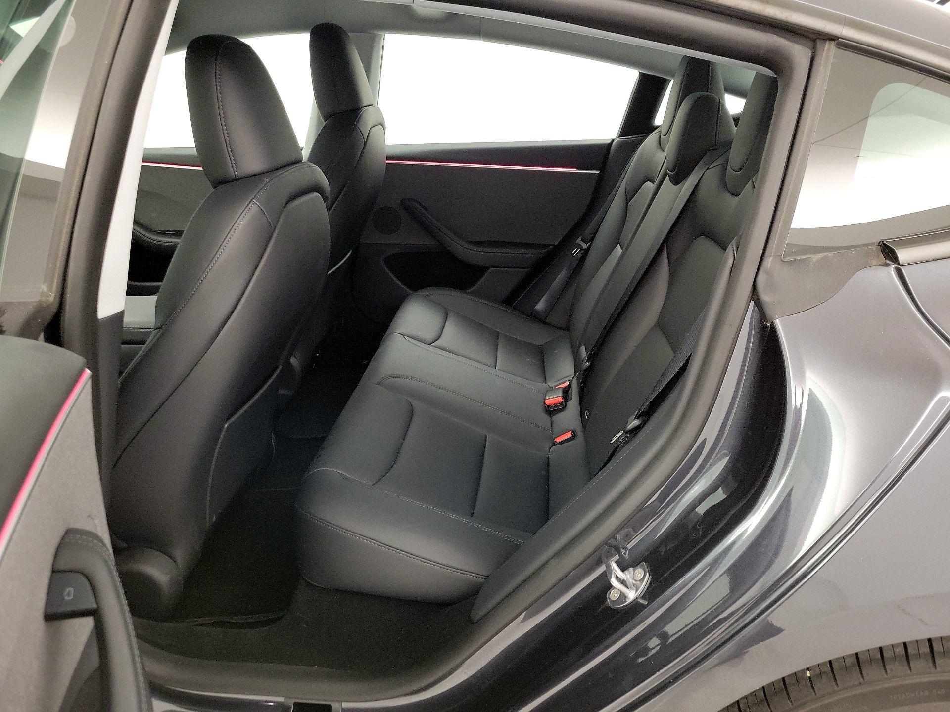 Thumbnail: 2025 Tesla Model 3 - 20