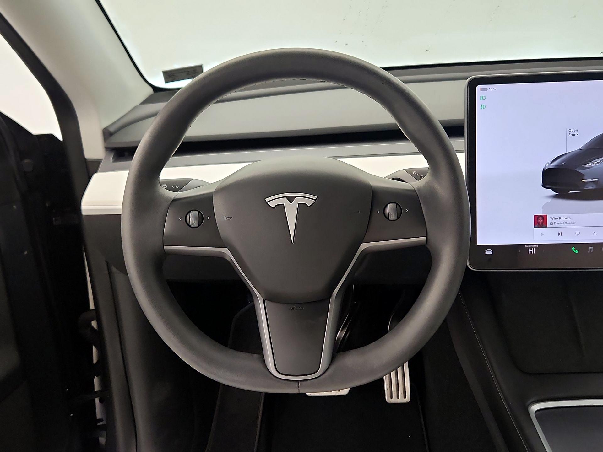 Thumbnail: 2023 Tesla Model Y - 10