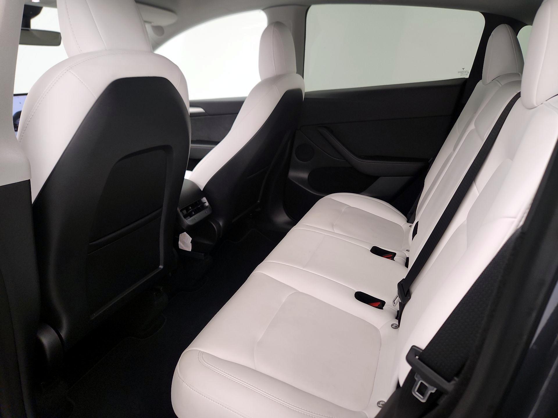 Thumbnail: 2023 Tesla Model Y - 18