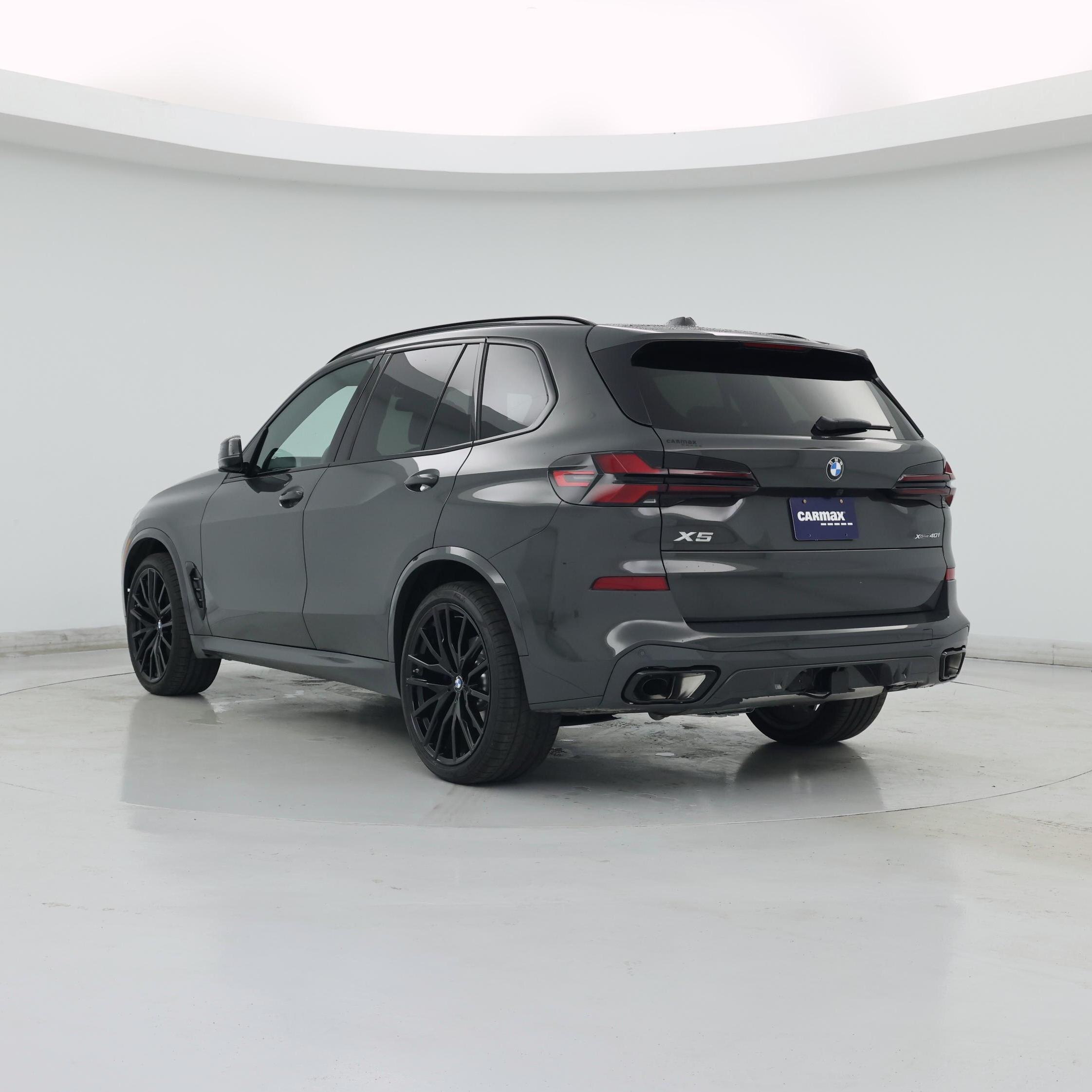 Thumbnail: 2026 BMW X5 - 2