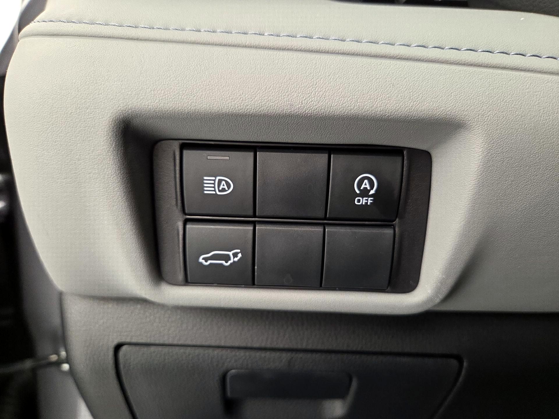 Thumbnail: 2024 Toyota Highlander - 13