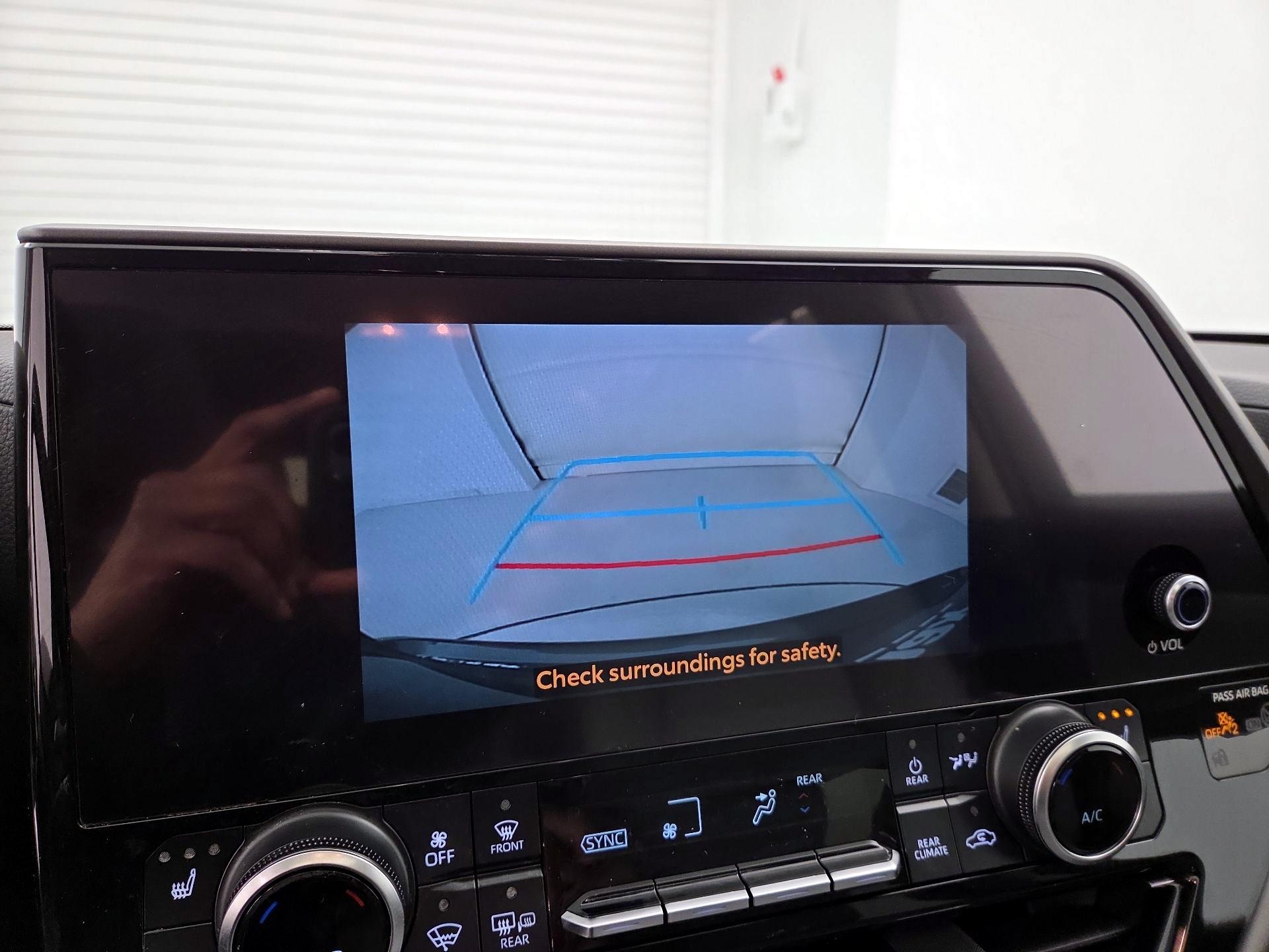 Thumbnail: 2024 Toyota Highlander - 14