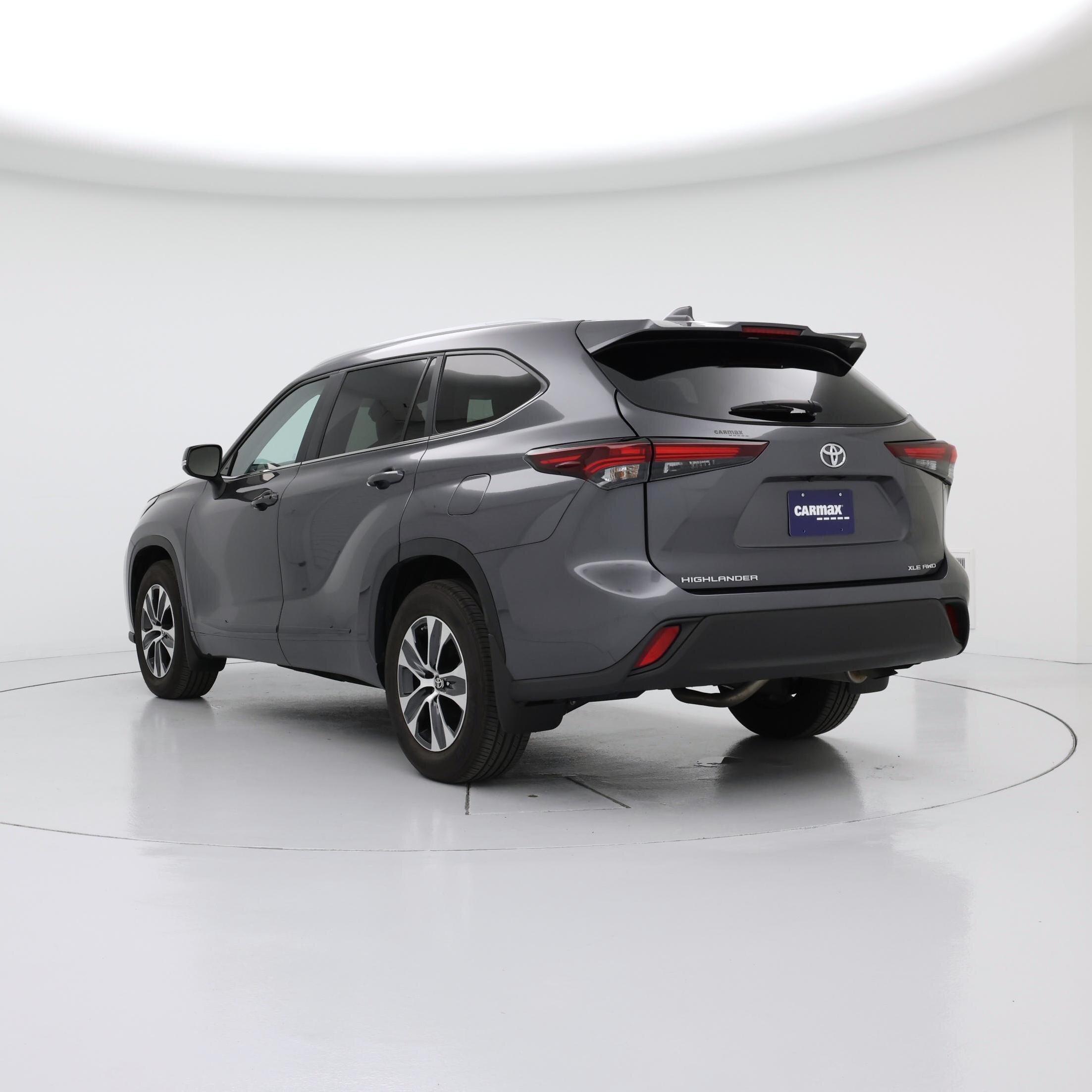 Thumbnail: 2024 Toyota Highlander - 2