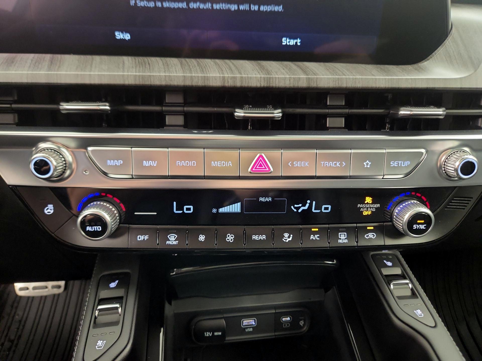 Thumbnail: 2025 Kia Telluride - 16