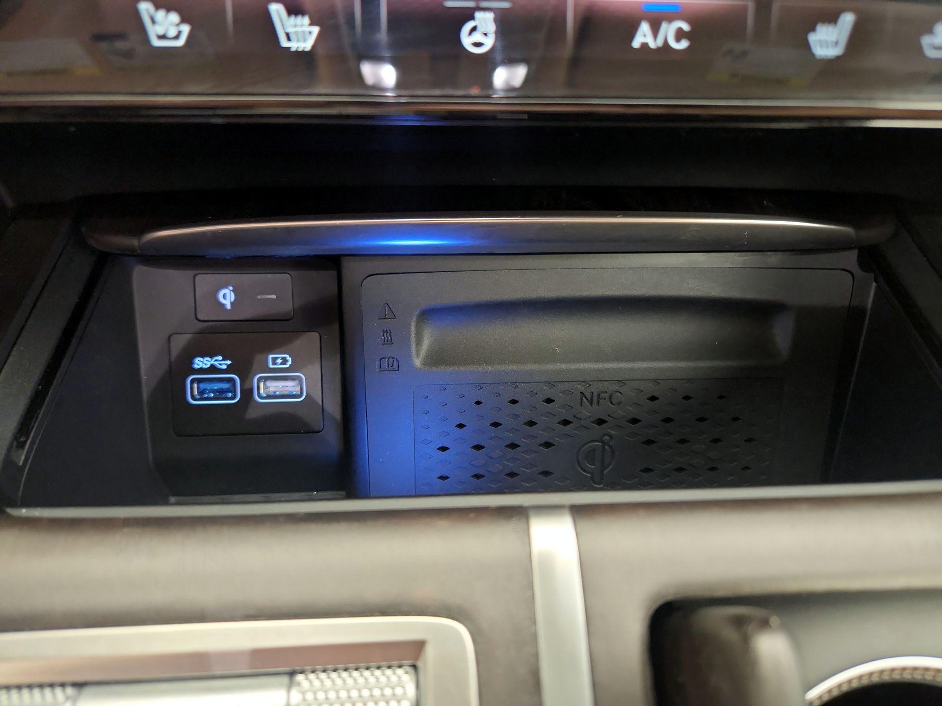 Thumbnail: 2021 Genesis GV80 - 18