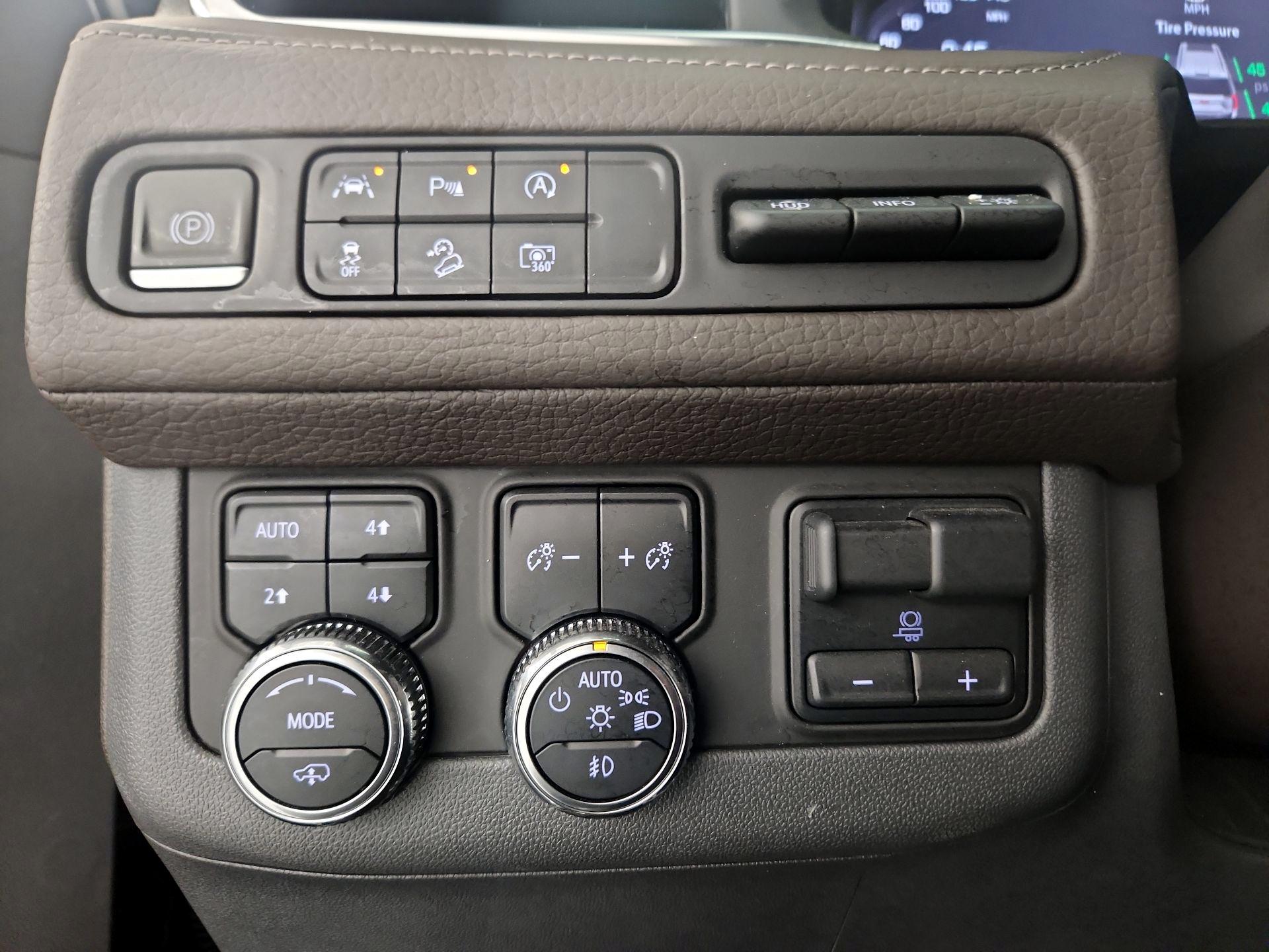 Thumbnail: 2023 GMC Yukon - 13