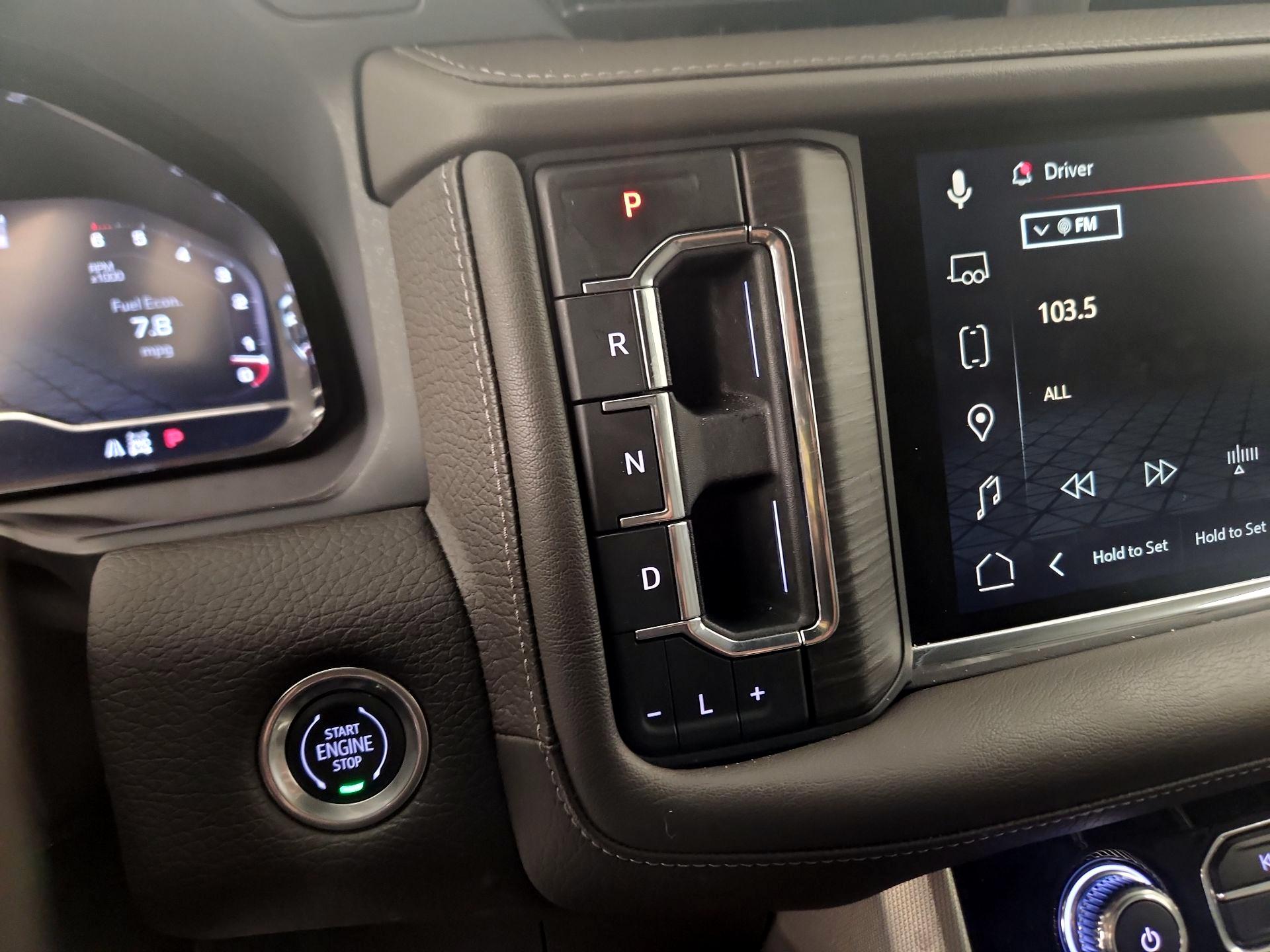 Thumbnail: 2023 GMC Yukon - 18