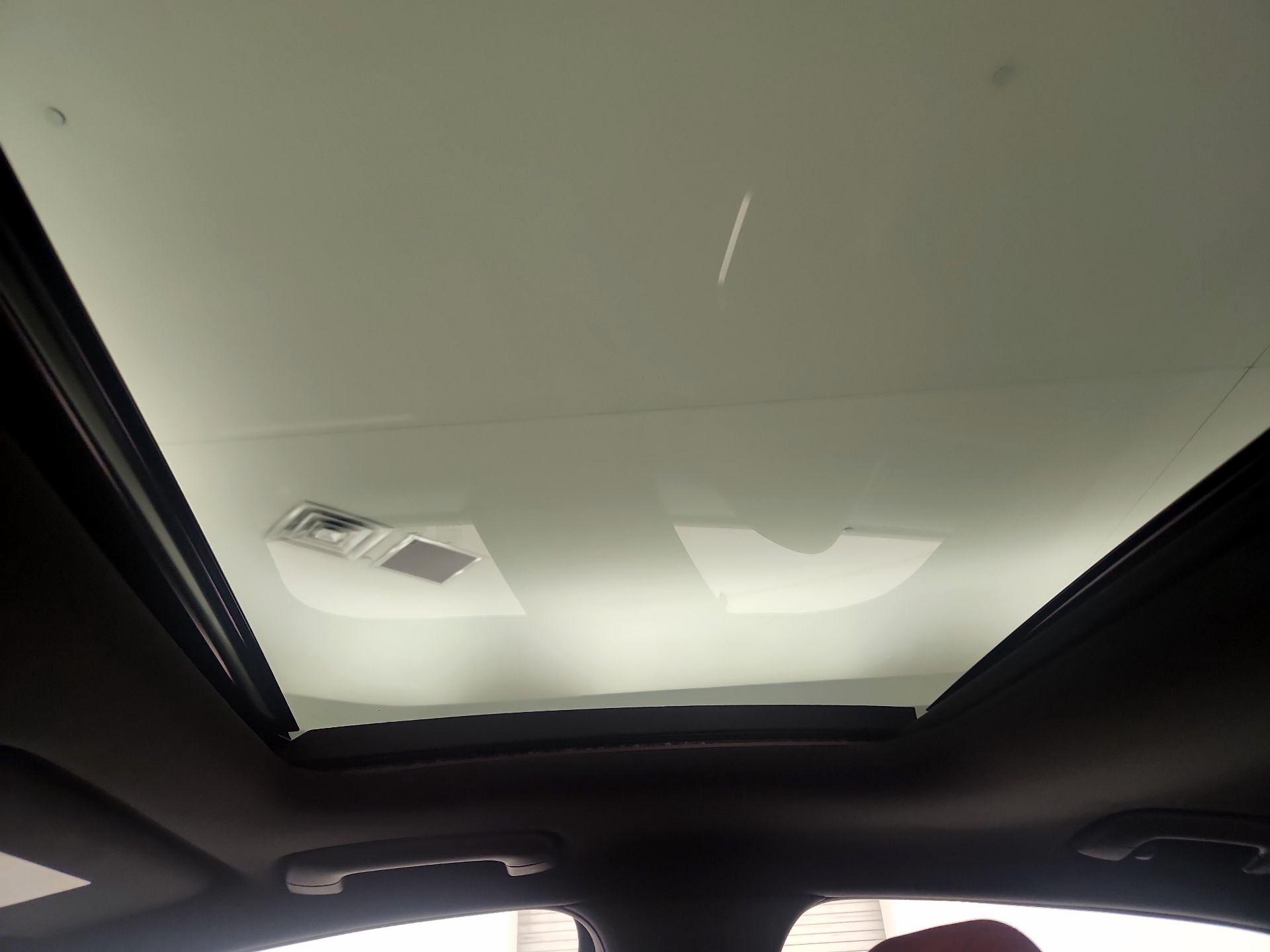 Thumbnail: 2023 Genesis G70 - 20