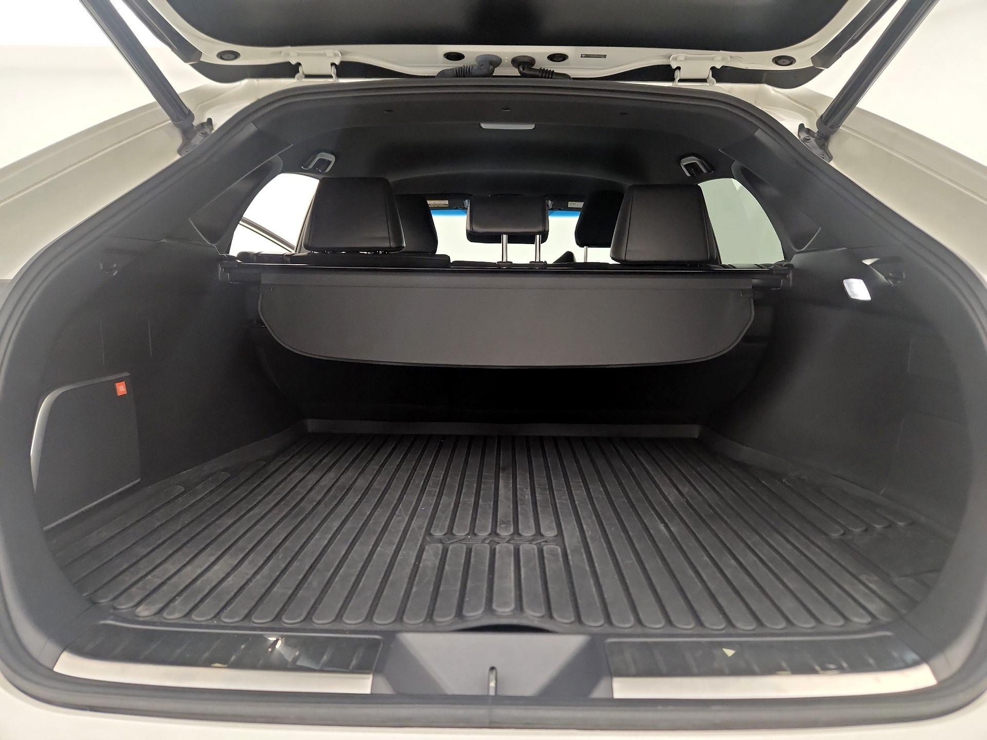 Thumbnail: 2021 Toyota Venza - 20