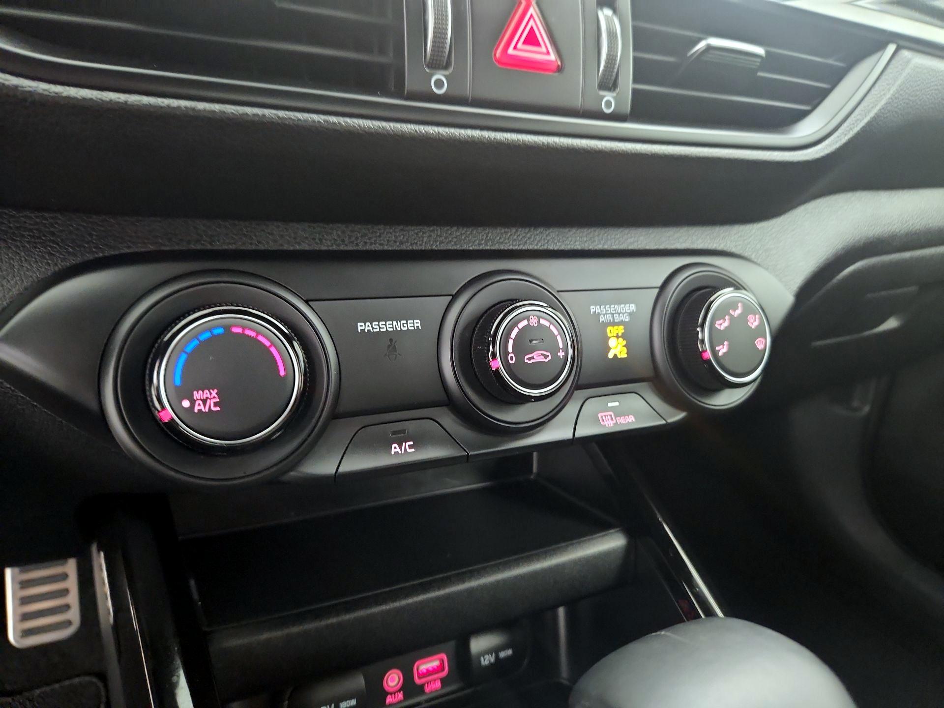 Thumbnail: 2020 Kia Forte - 16