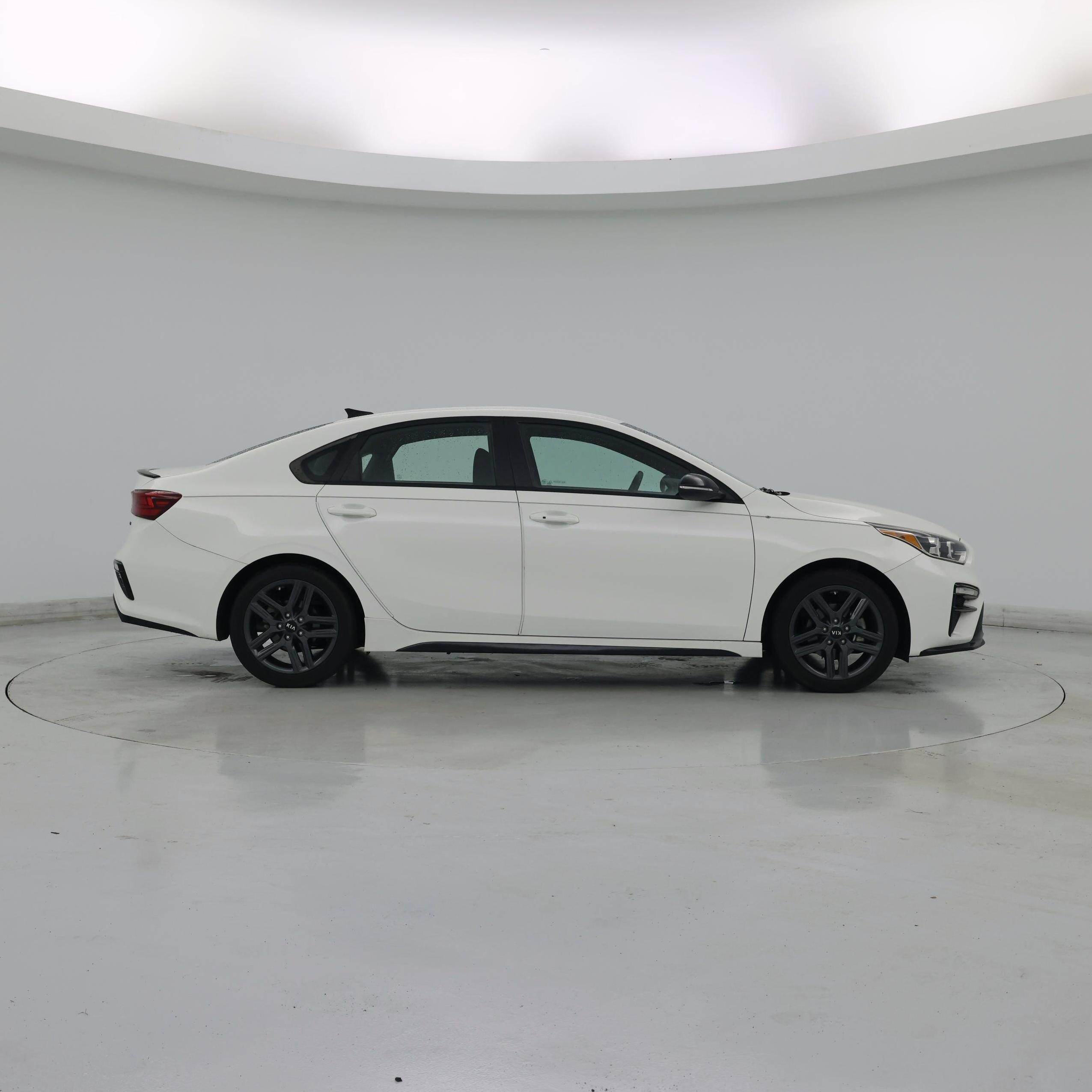 Thumbnail: 2020 Kia Forte - 7