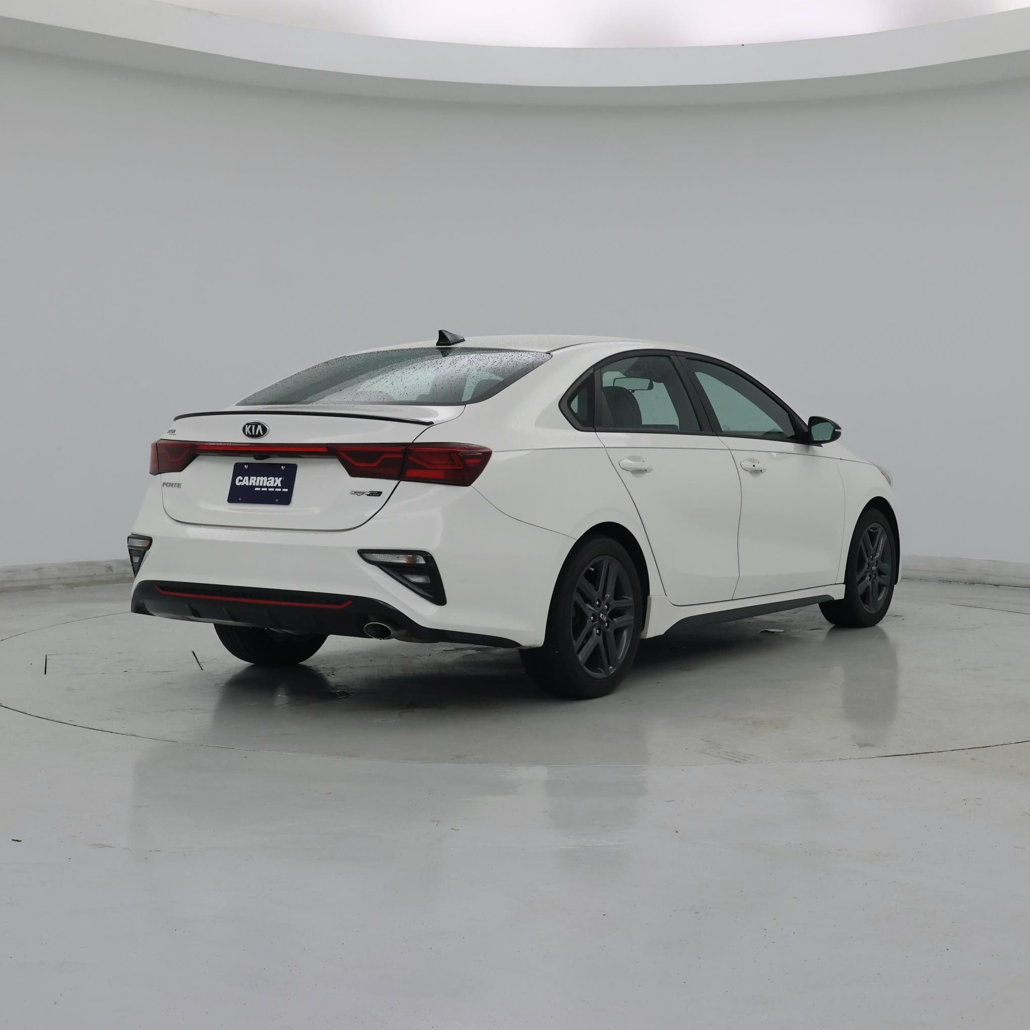 Thumbnail: 2020 Kia Forte - 8