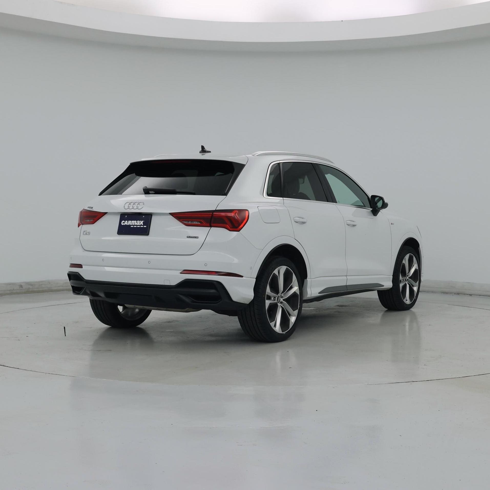 Thumbnail: 2020 Audi Q3 - 8