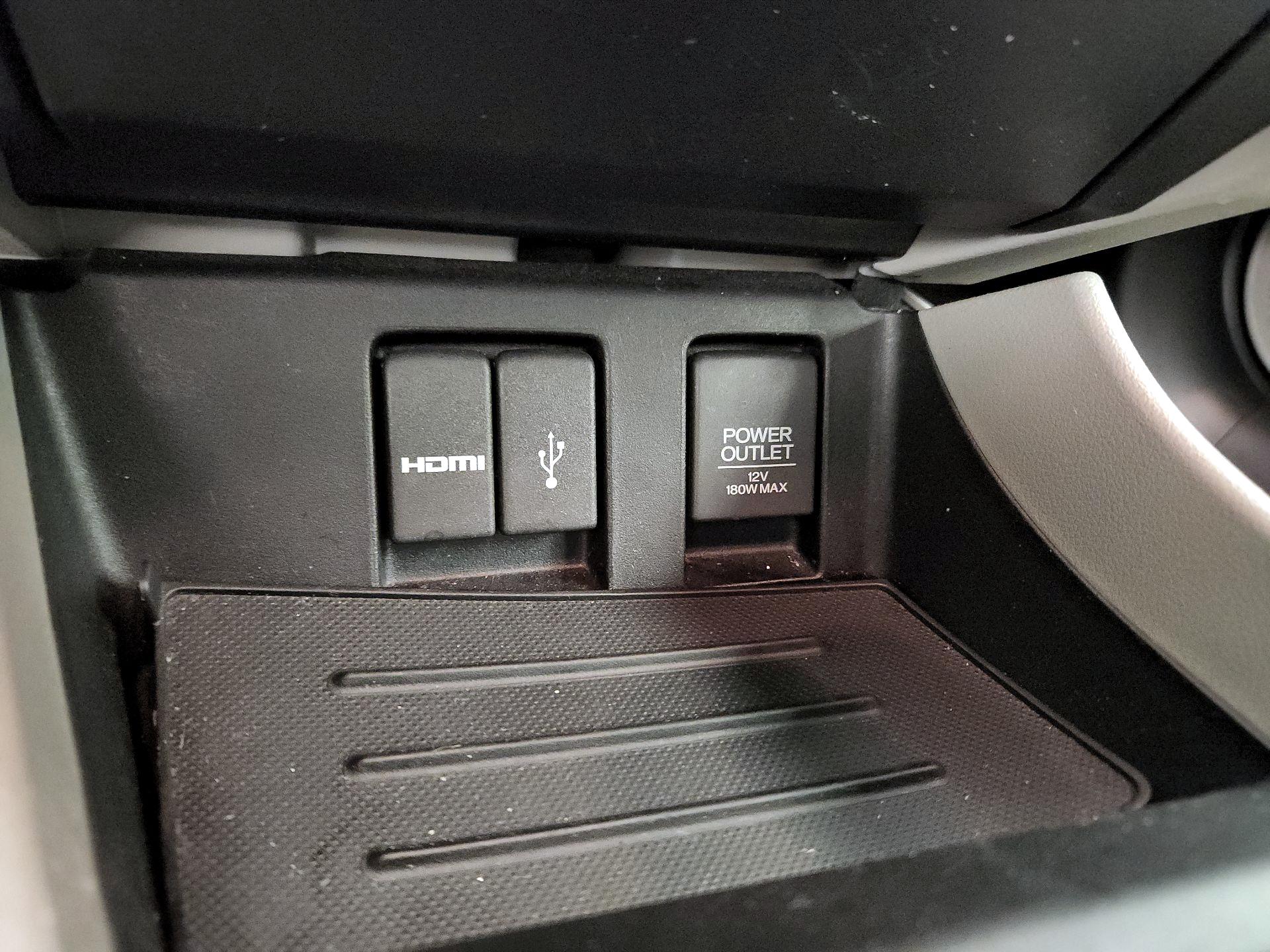 Thumbnail: 2015 Honda Civic - 18