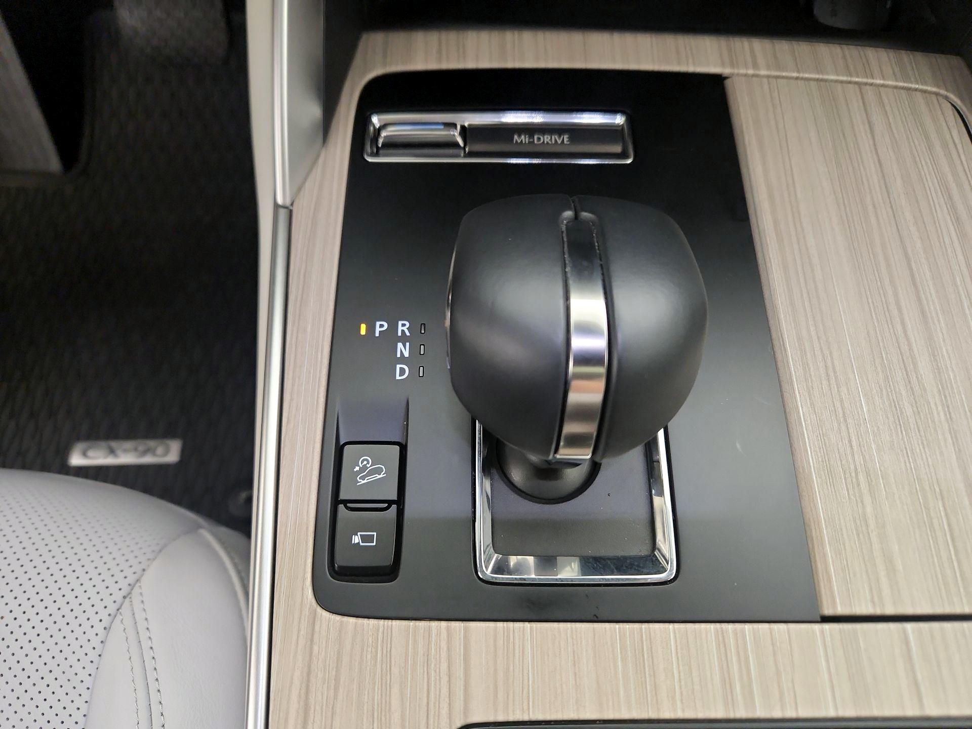 Thumbnail: 2025 Mazda CX-90 - 17