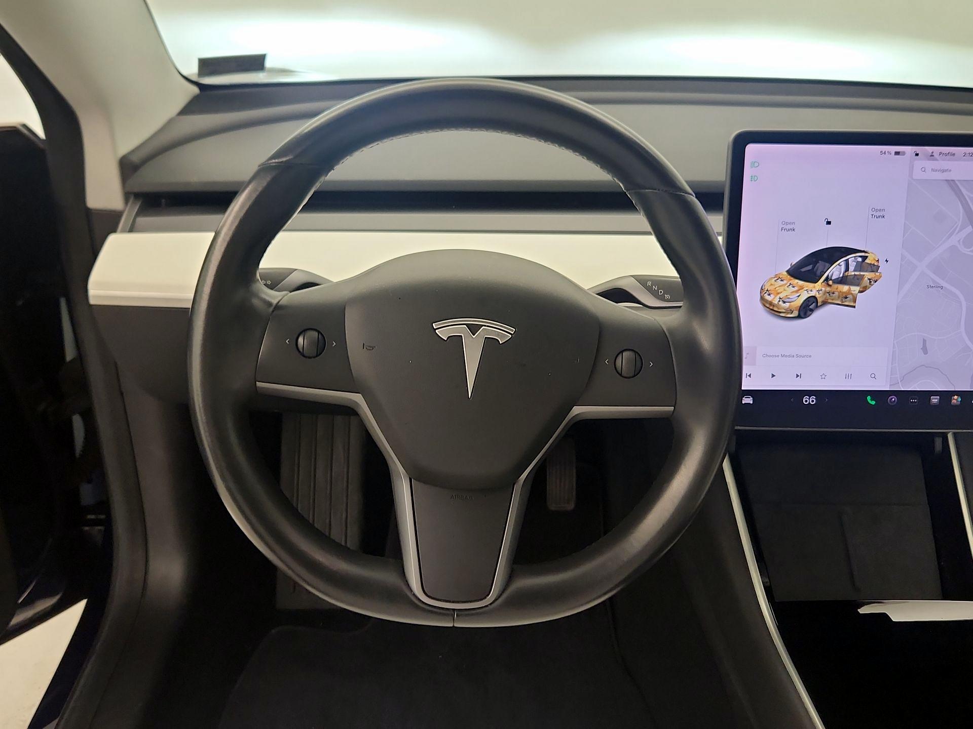 Thumbnail: 2019 Tesla Model 3 - 10