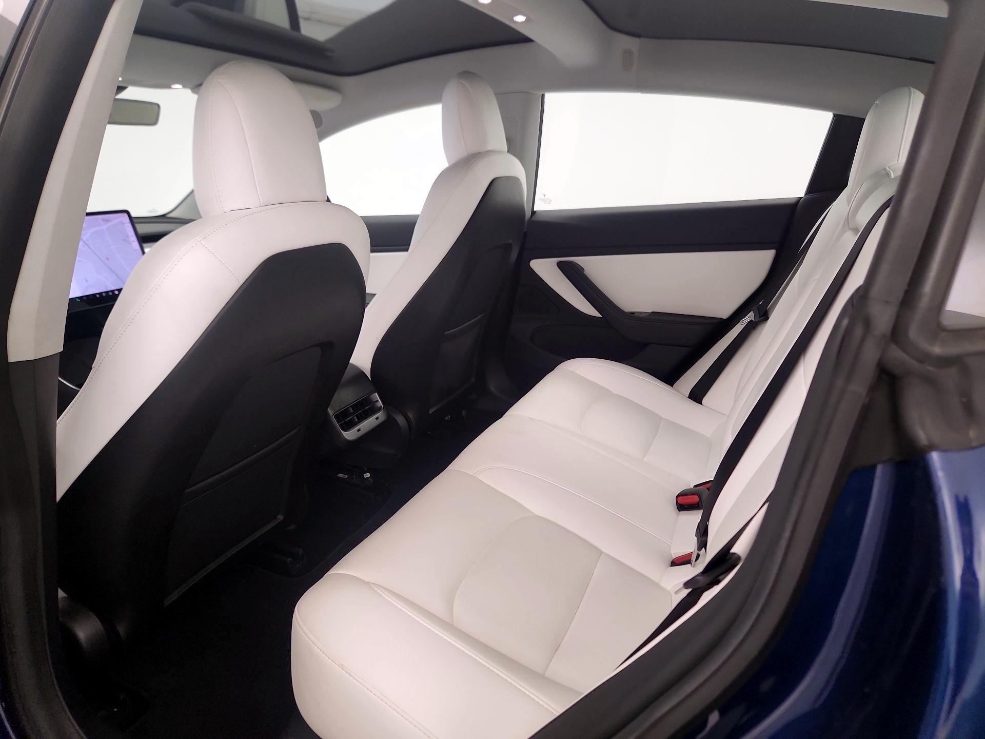 Thumbnail: 2019 Tesla Model 3 - 18