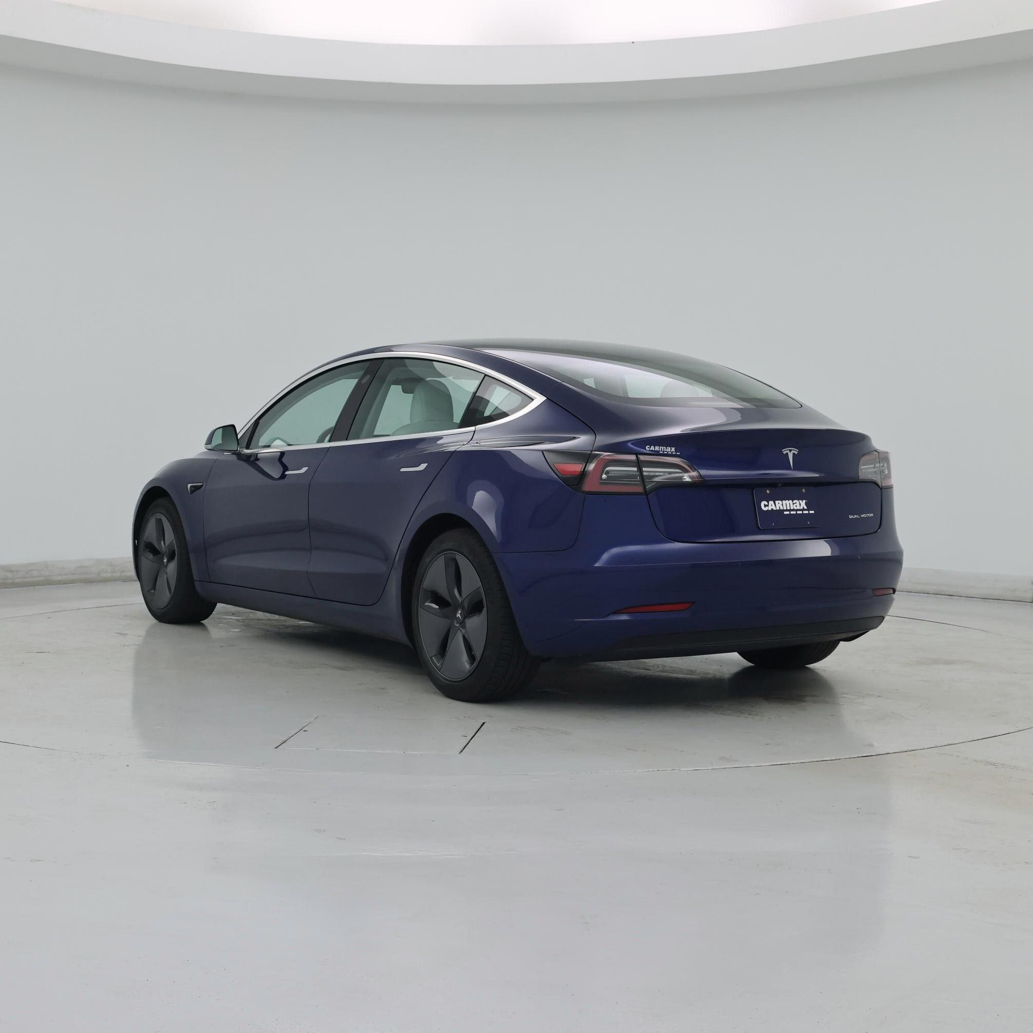Thumbnail: 2019 Tesla Model 3 - 2