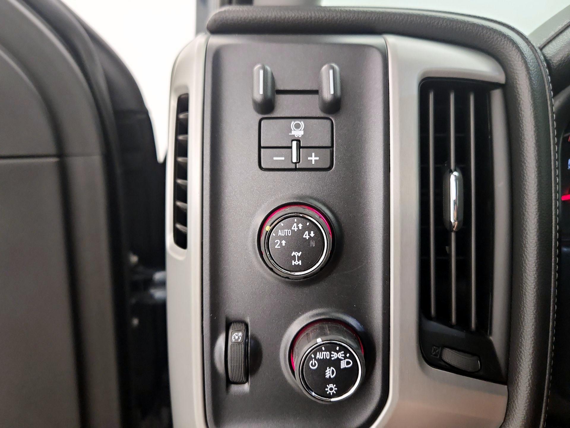 Thumbnail: 2014 GMC Sierra 1500 - 13