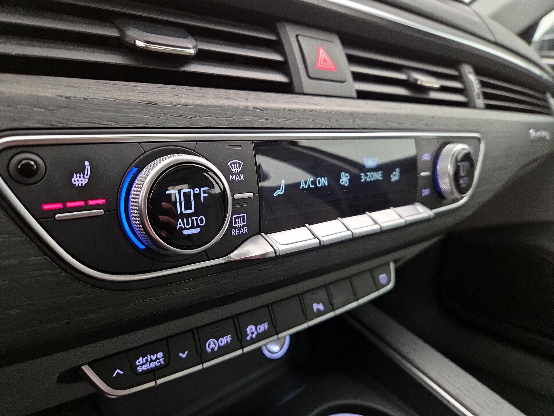 Thumbnail: 2017 Audi A4 - 16