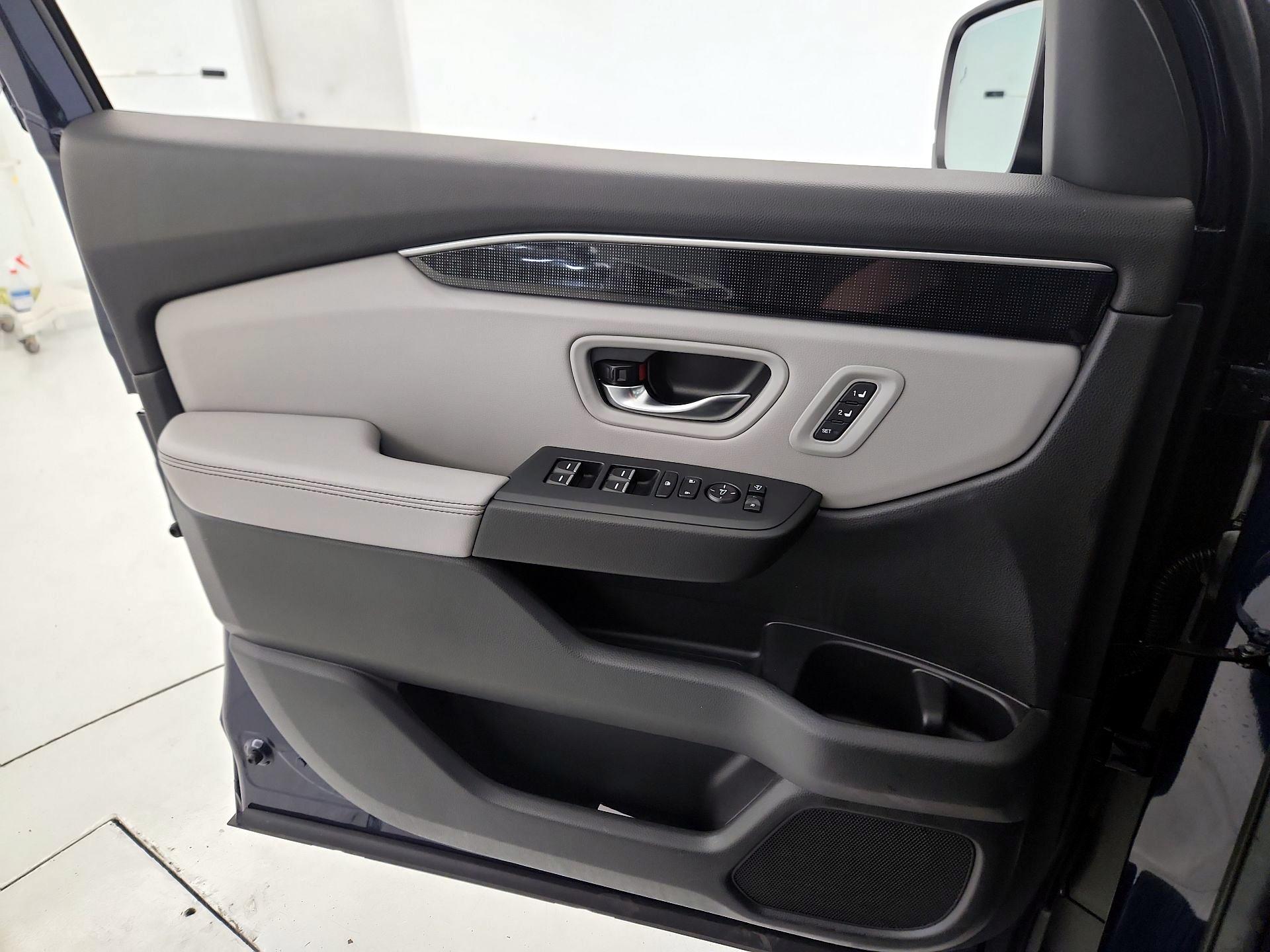 Thumbnail: 2025 Honda Pilot - 12