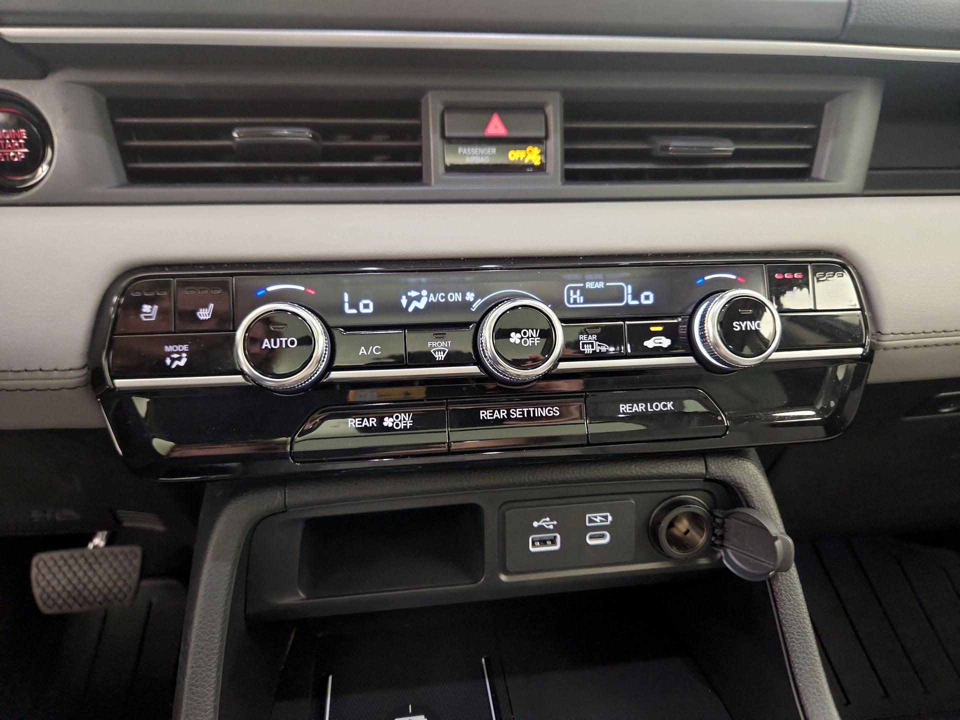 Thumbnail: 2025 Honda Pilot - 17