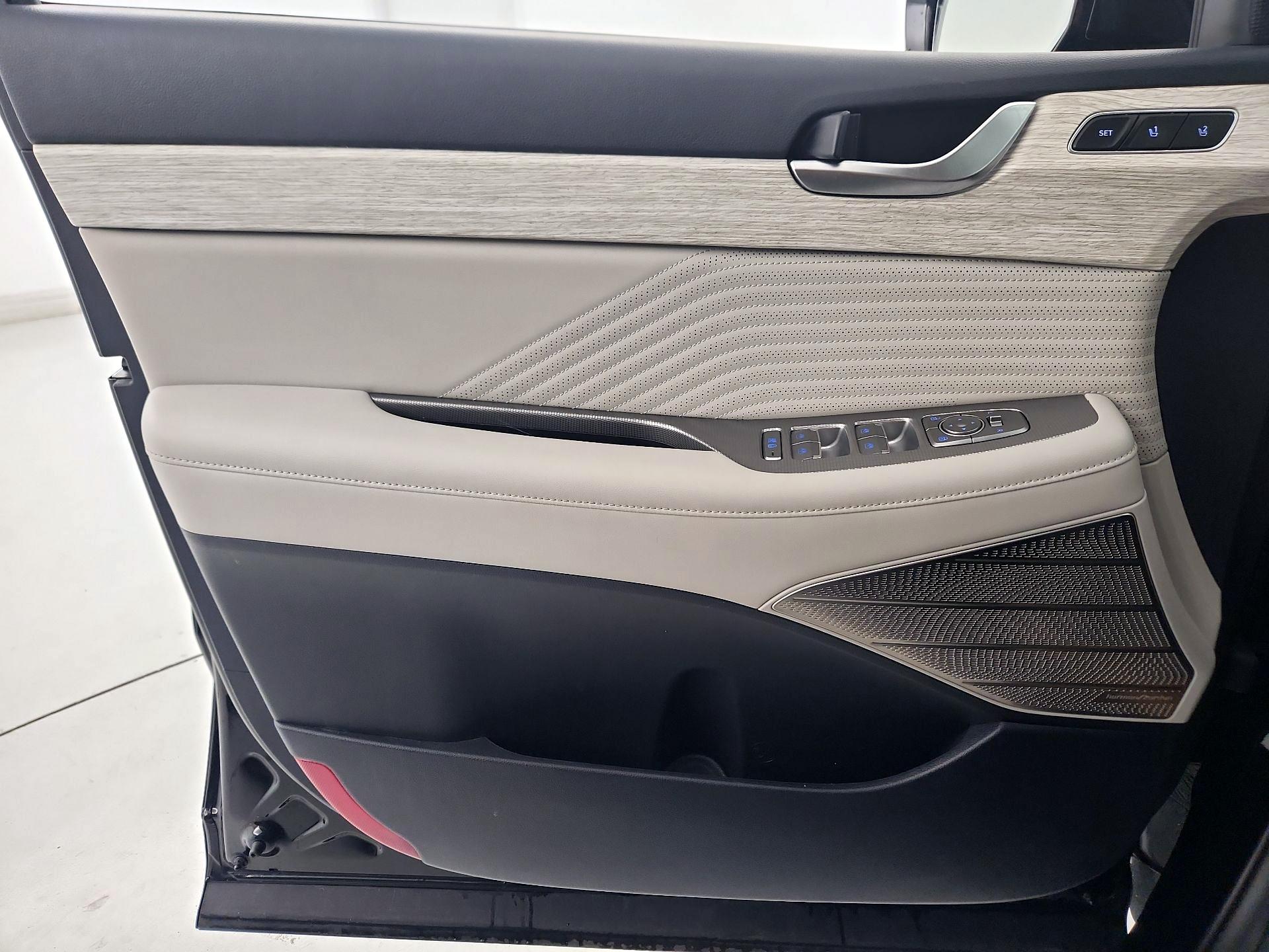 Thumbnail: 2024 Hyundai Palisade - 12