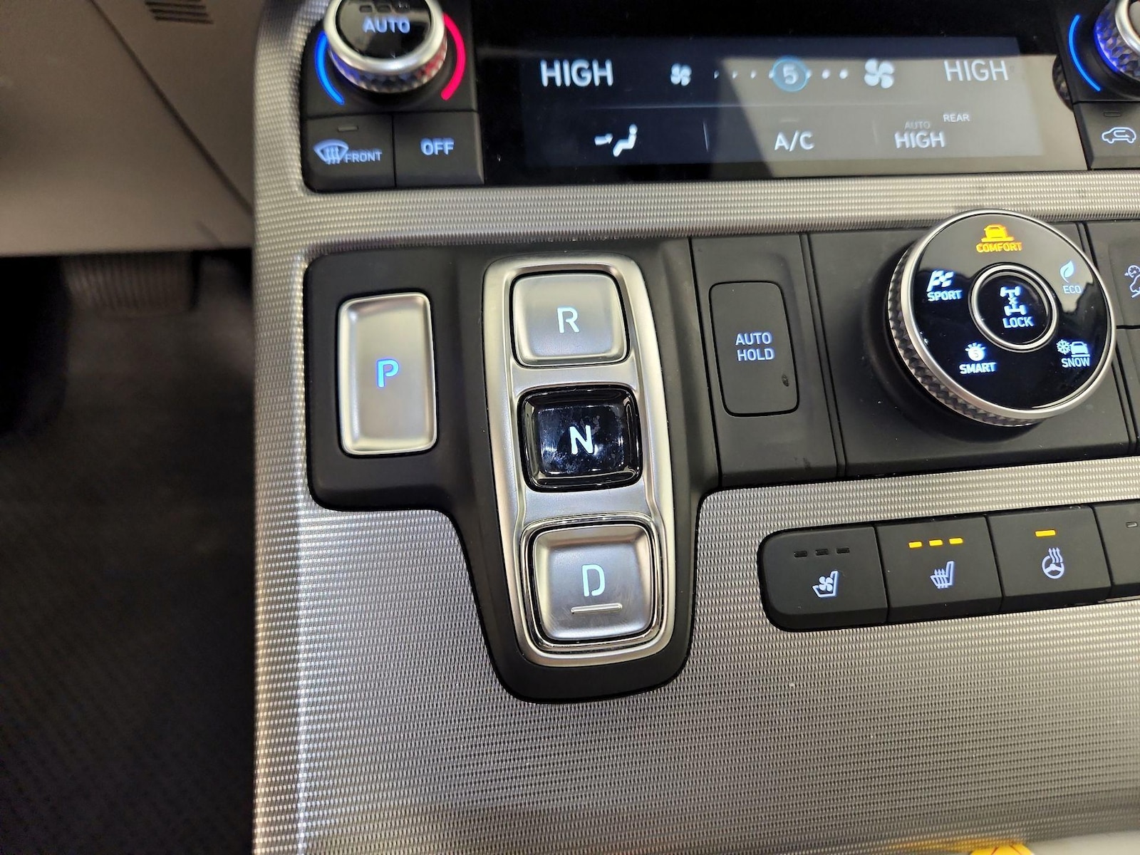 2024 Hyundai Palisade Calligraphy - Photo 18
