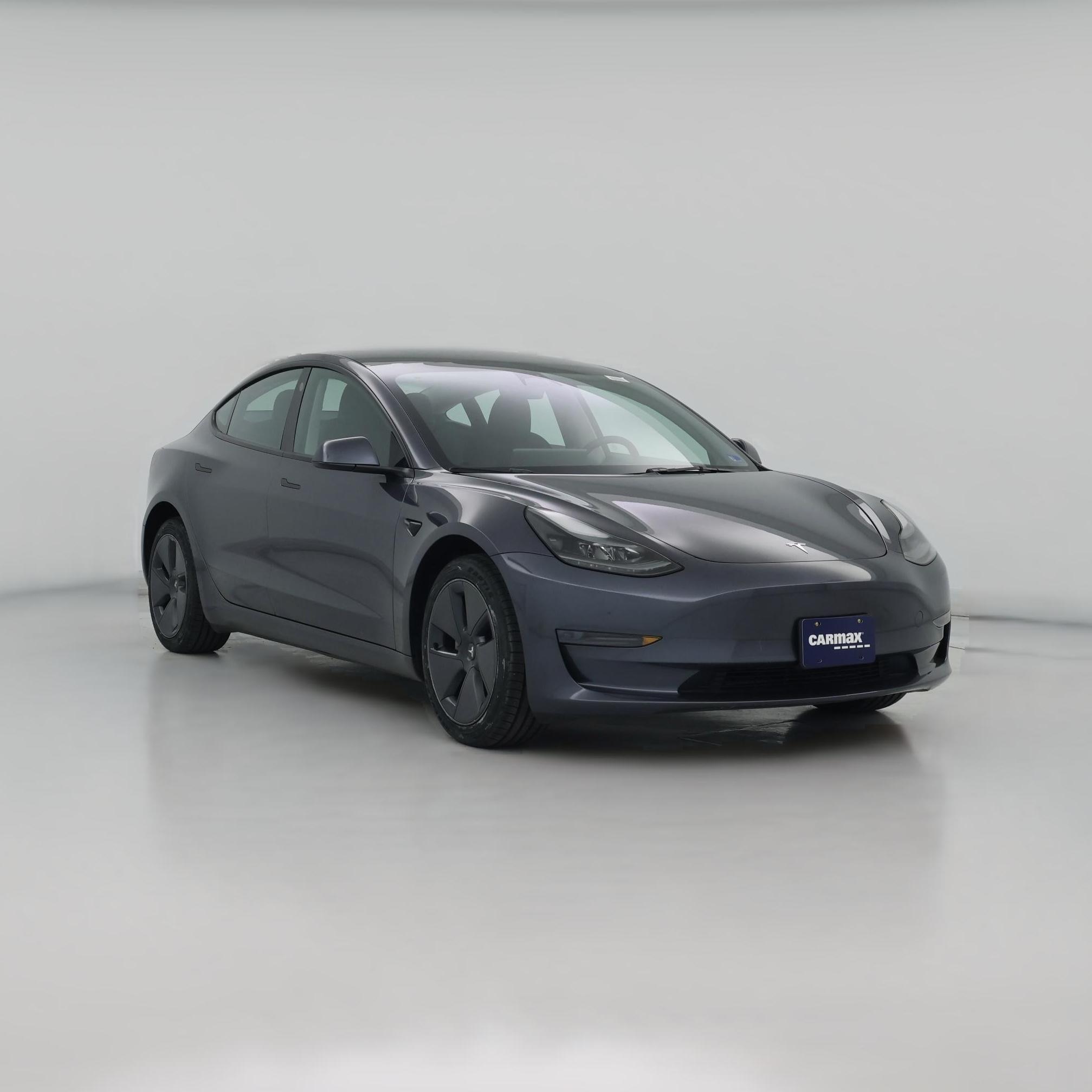 Thumbnail: 2023 Tesla Model 3 - 1