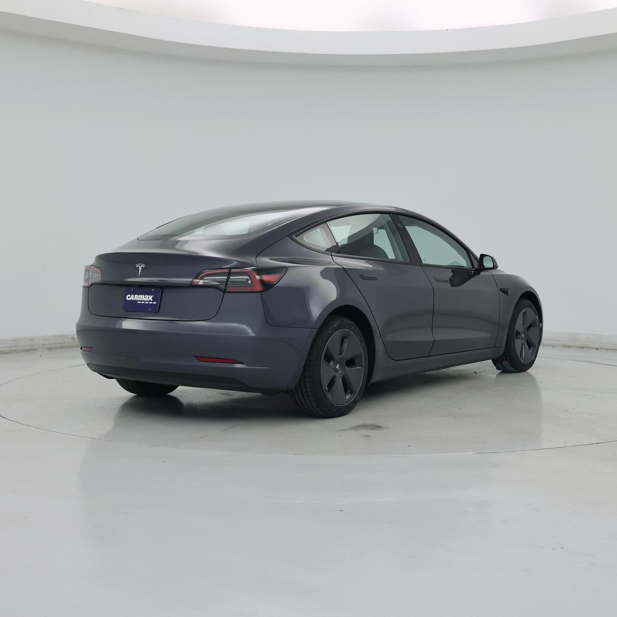 Thumbnail: 2023 Tesla Model 3 - 8