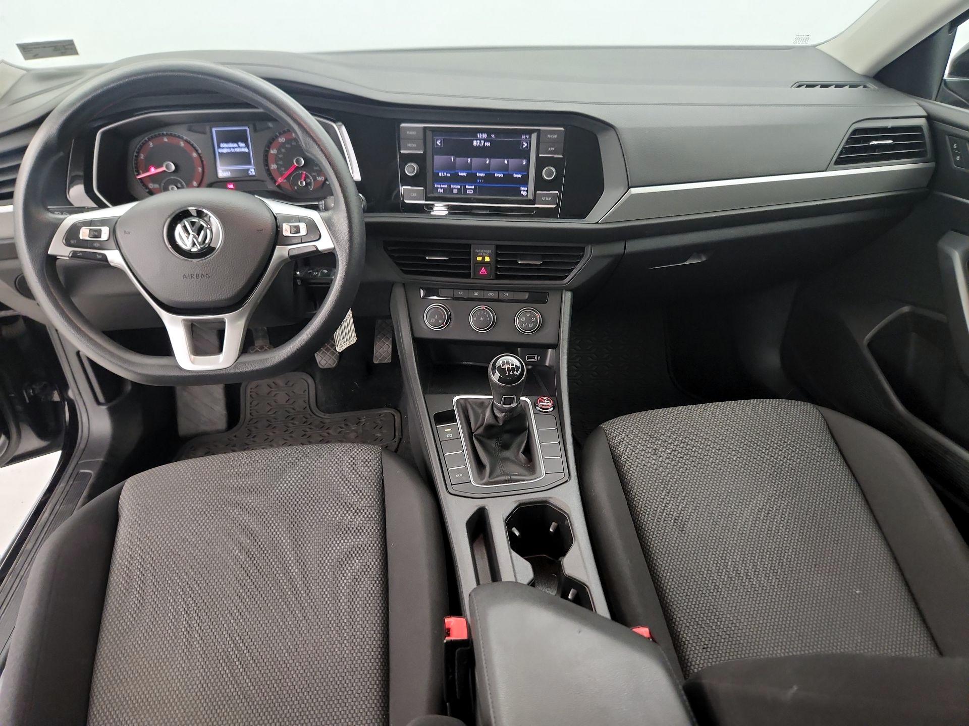 Thumbnail: 2019 Volkswagen Jetta - 9