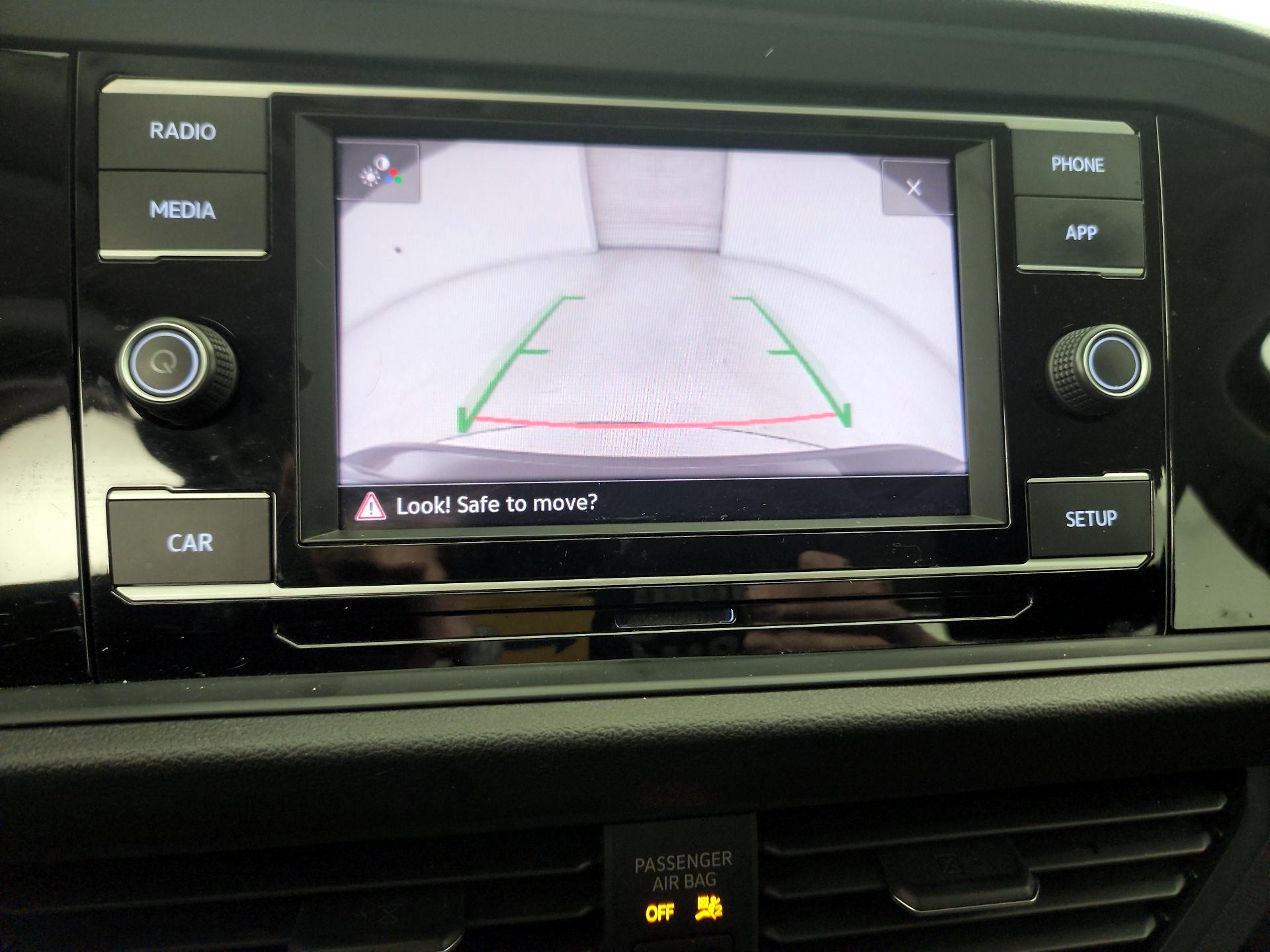 Thumbnail: 2019 Volkswagen Jetta - 14