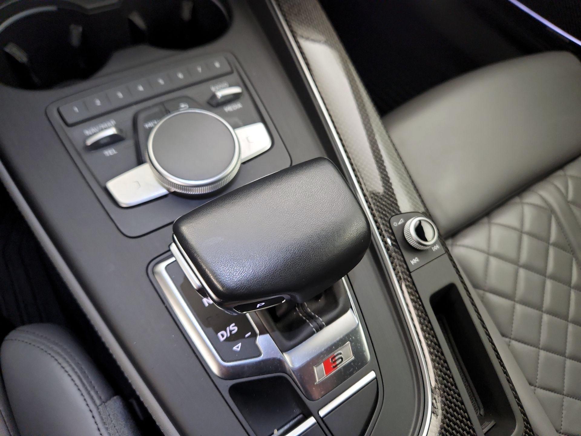 Thumbnail: 2018 Audi S5 - 18