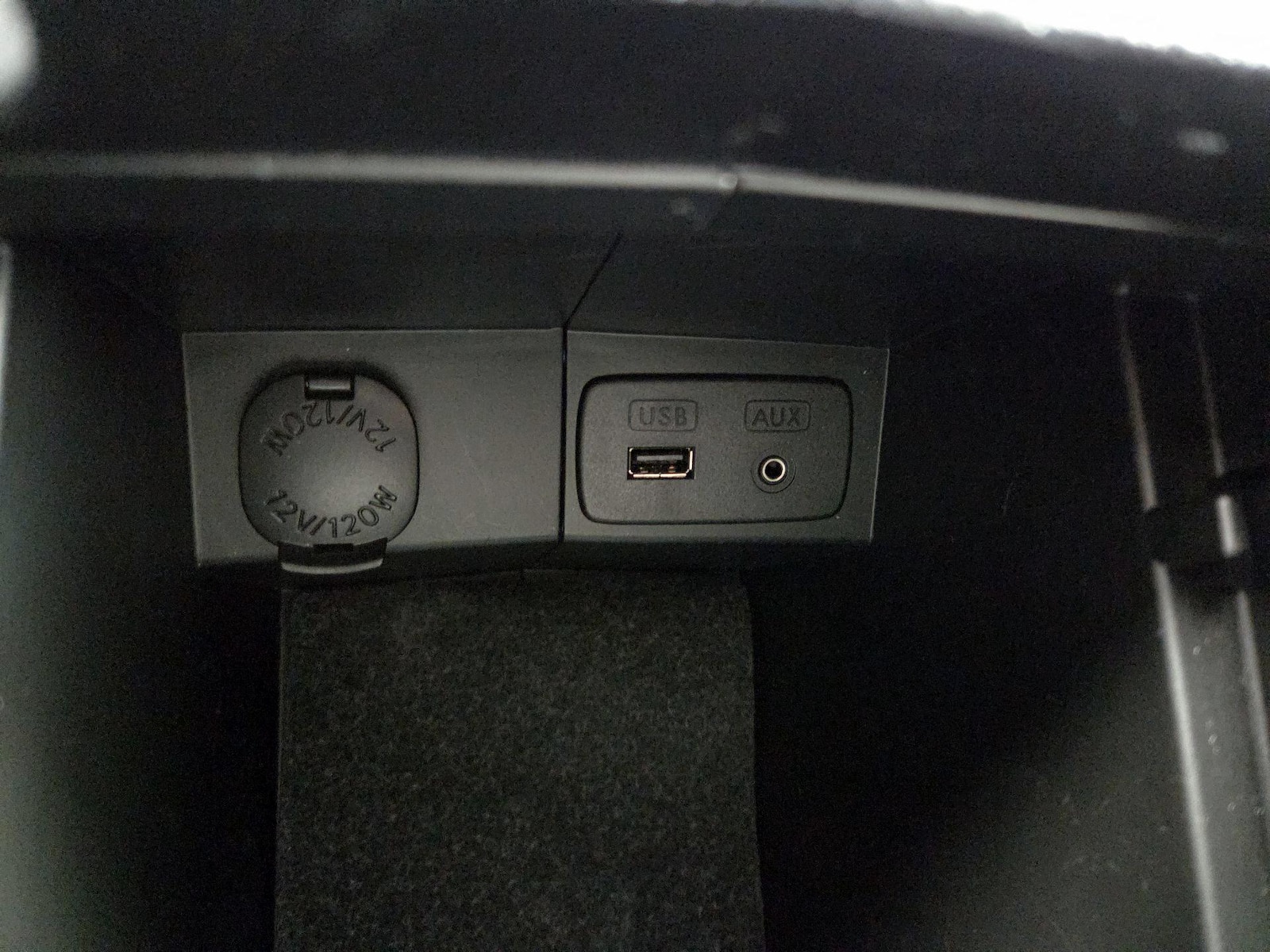 2015 Subaru Forester i Touring - Photo 20