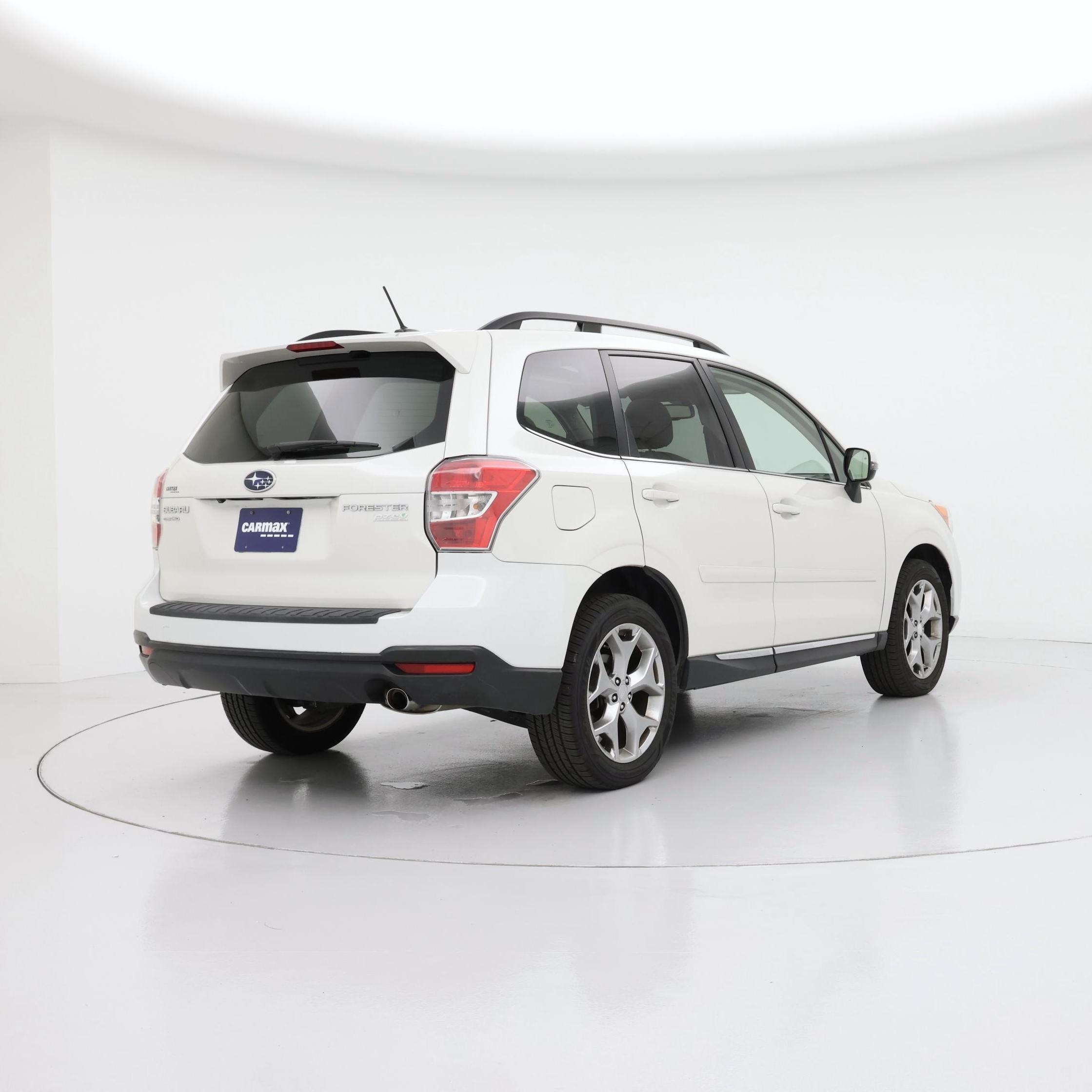 Thumbnail: 2015 Subaru Forester - 8