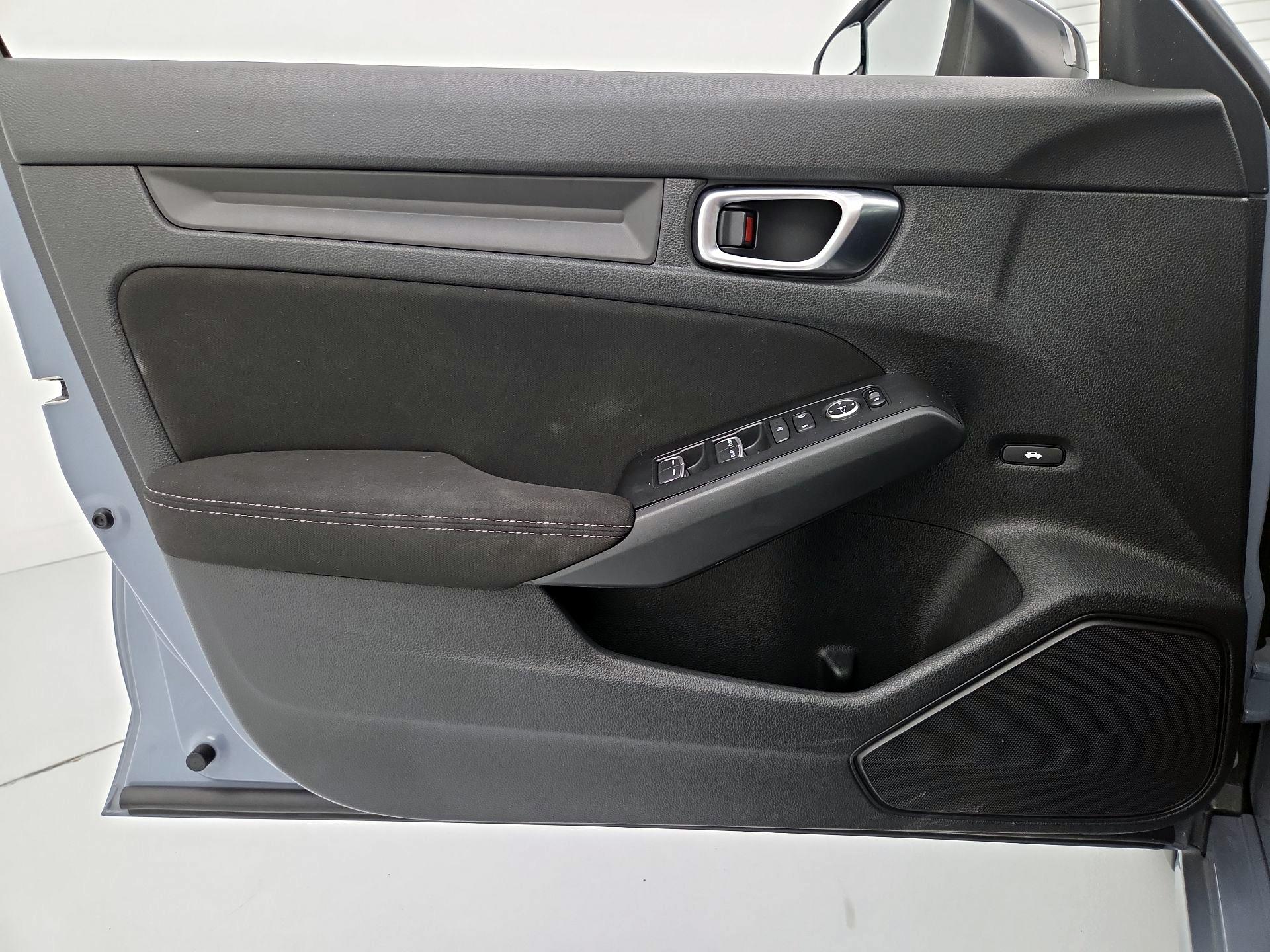 Thumbnail: 2023 Honda Civic - 12