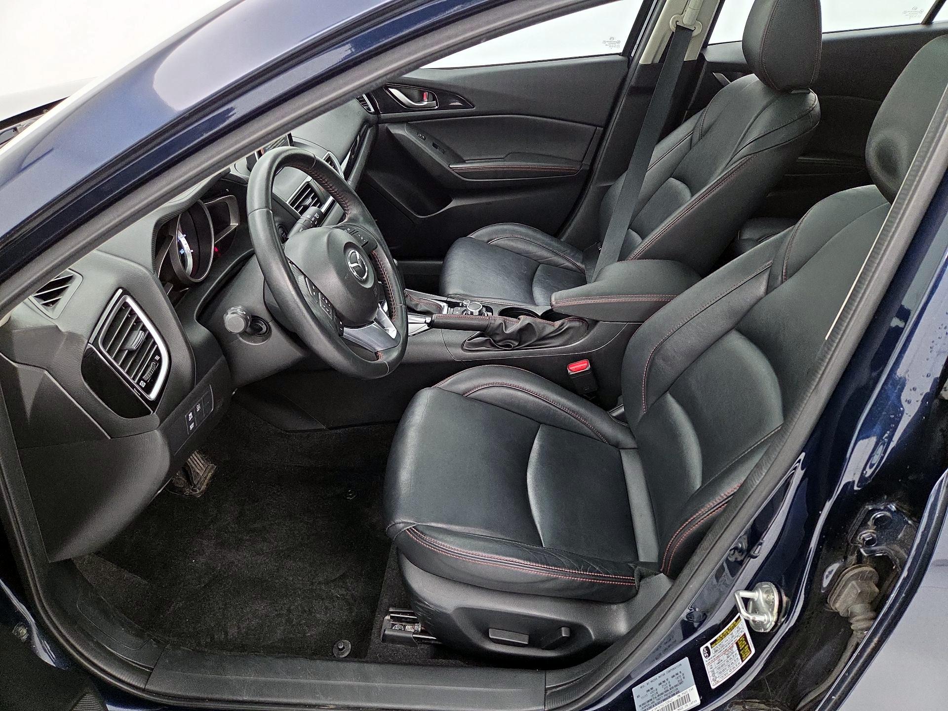 Thumbnail: 2016 Mazda Mazda3 - 11